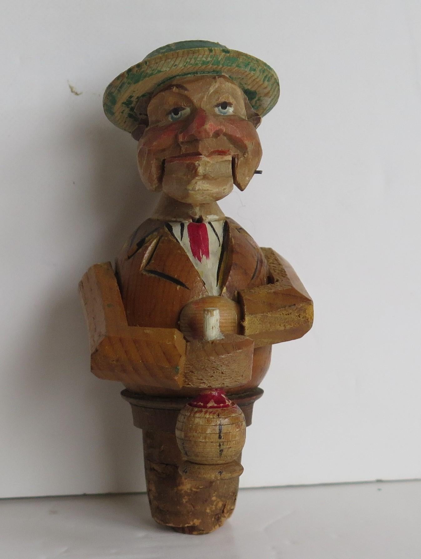 Two Folk Art Wine Bottle Stoppers Wood Hand Carved Articulated, circa 1930 6