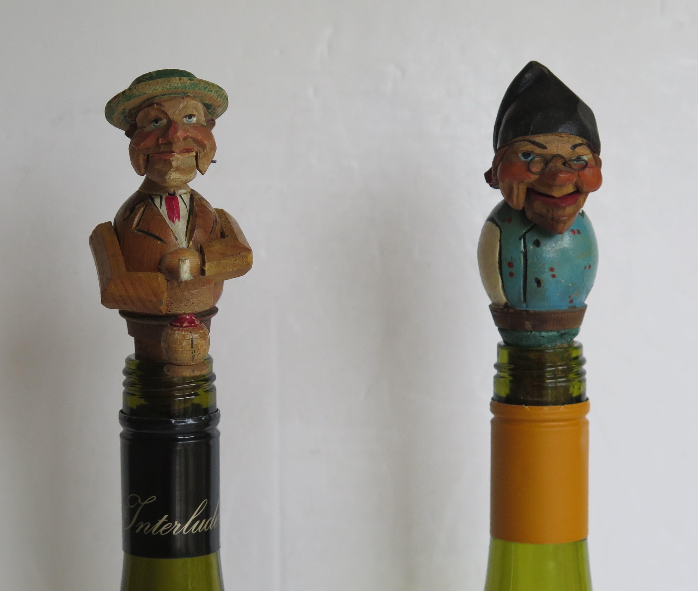 Two Folk Art Wine Bottle Stoppers Wood Hand Carved Articulated, circa 1930 8