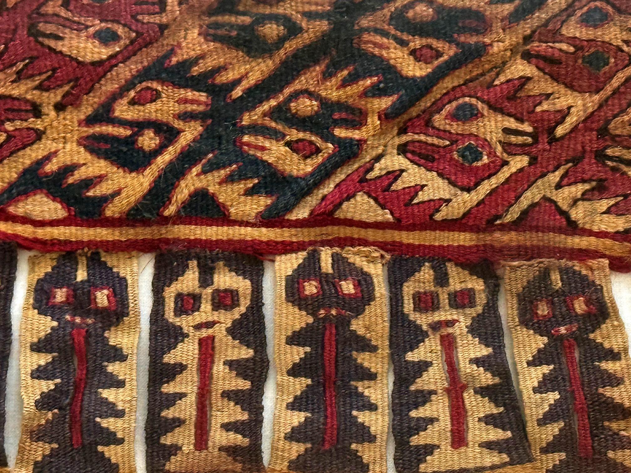 Two Framed Pre-Columbian Fine Textile Fragments Chimu Chancay For Sale 7