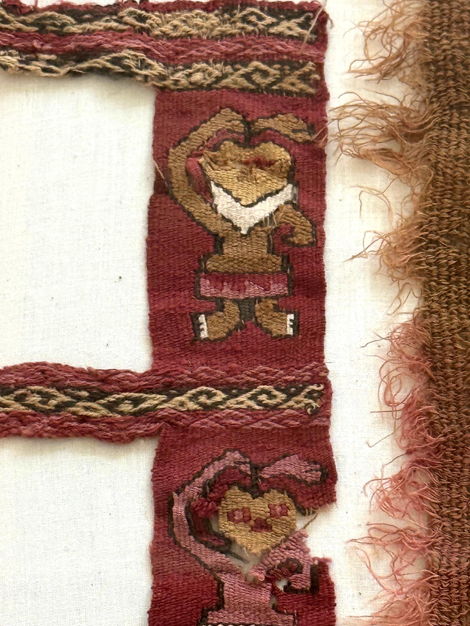 Two Framed Pre-Columbian Fine Textile Fragments Chimu Chancay For Sale 2