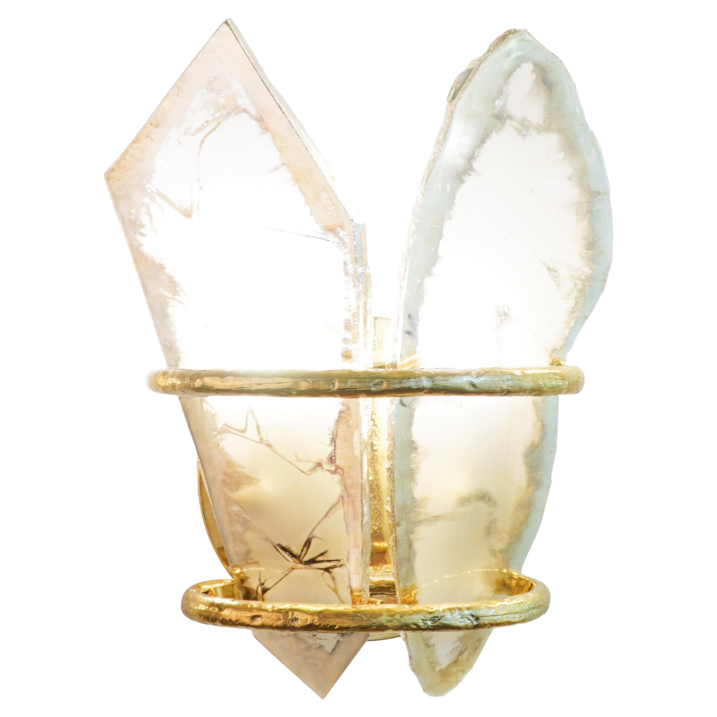 Lampe murale contemporaine à deux volets, verre argenté satiné, laiton moulé