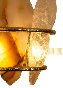 Lampe murale contemporaine à deux volets, cristal de roche, pierre d'onyx, laiton fondu