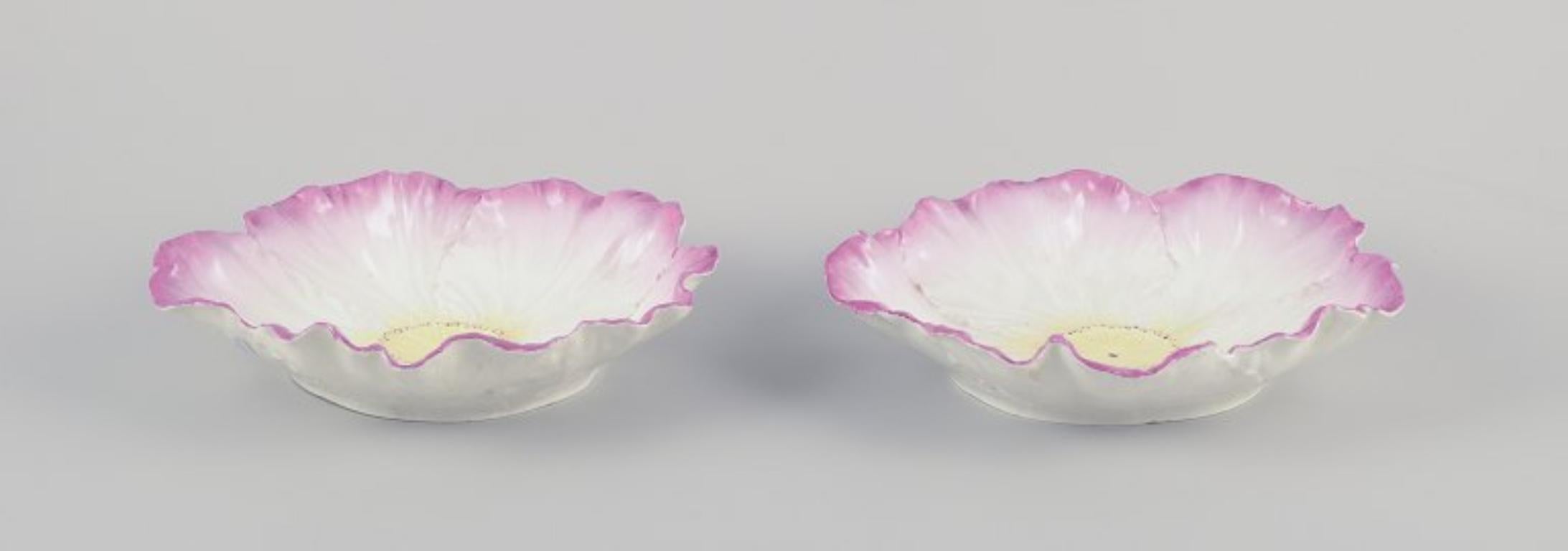 PRE-OWNED GOODS ARE EXEMPT FROM IMPORT TARIFFS FOR U.S., UK, AUSTRALIAN & CANADIAN CUSTOMERS.   
THEREFORE, NO IMPORT TARIFFS WILL BE APPLICABLE TO YOUR PURCHASE. 

Two French Art Nouveau bowls in faience.
Flower shape. Hand-painted in yellow and