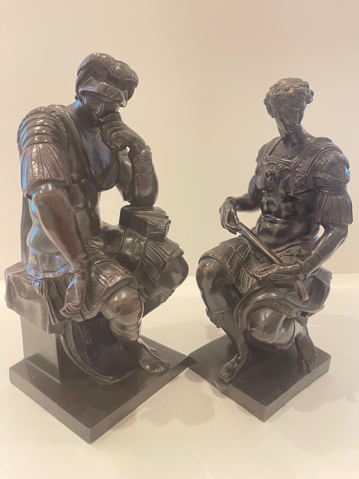 19th Century Two French Bronze Figures of Giuliano and Lorenzo De' Medici  For Sale