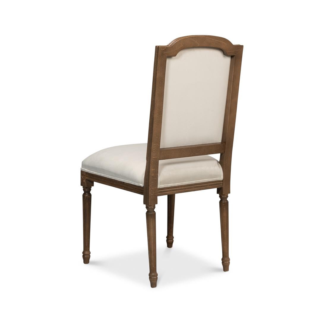XXIe siècle et contemporain Deux chaises d'appoint françaises de style Louis XVI en vente