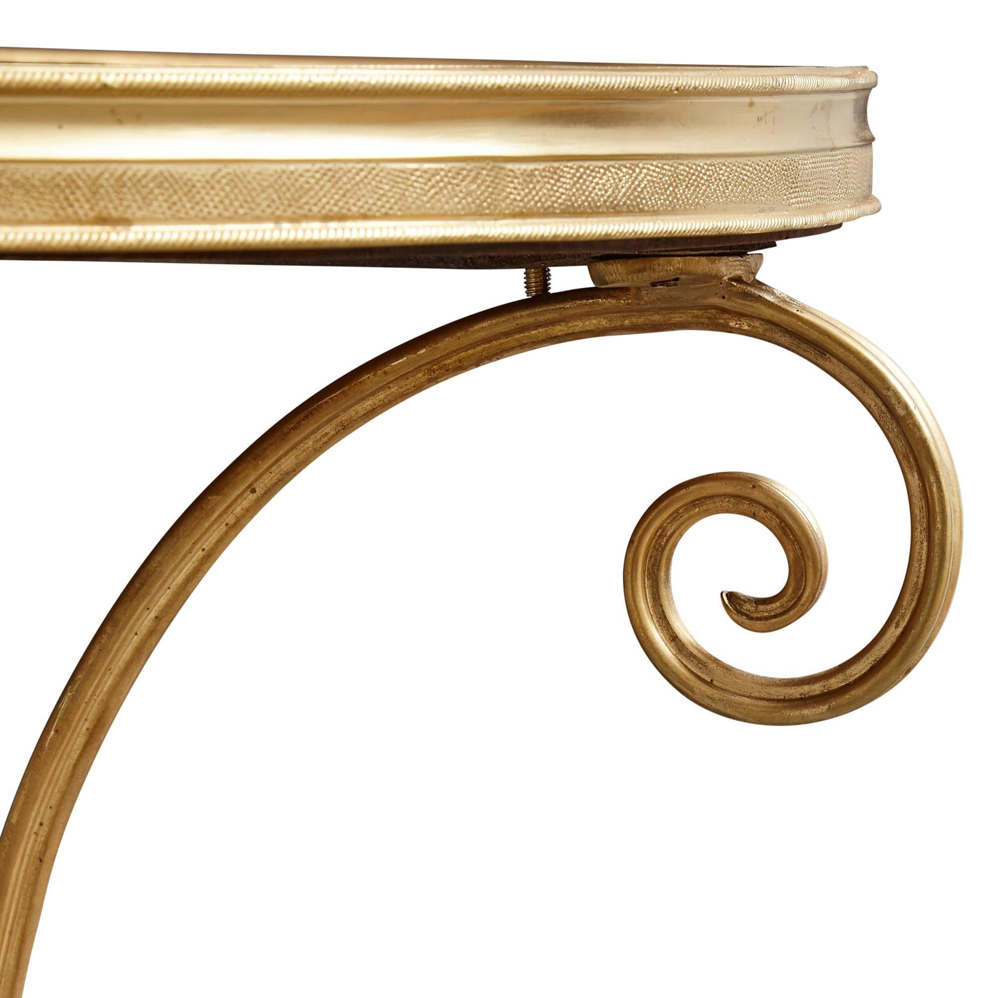 Doré Deux tables d'appoint circulaires françaises en malachite et bronze doré en vente