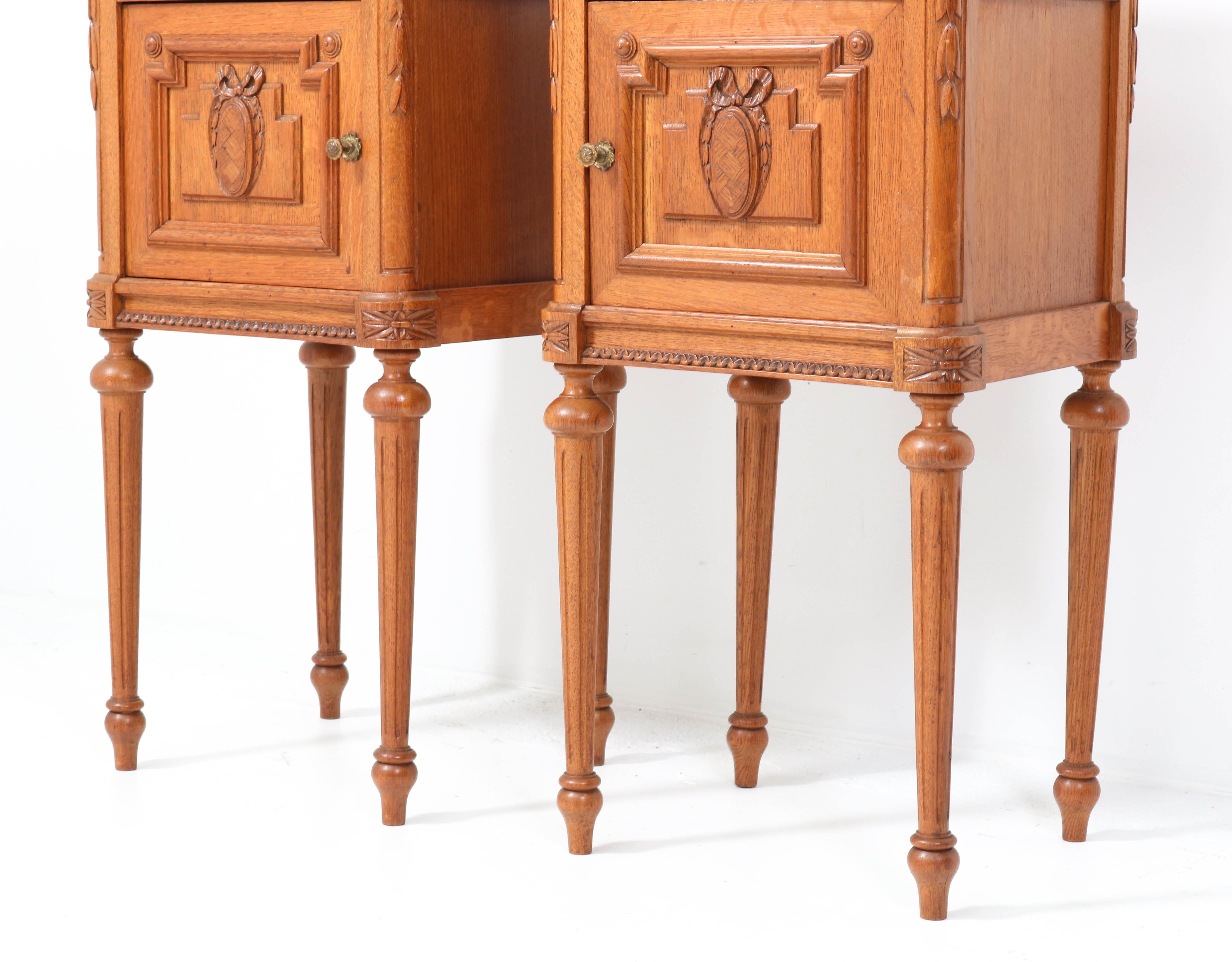 Two French Oak Art Nouveau Nightstands or Bedside Tables, 1900s 1