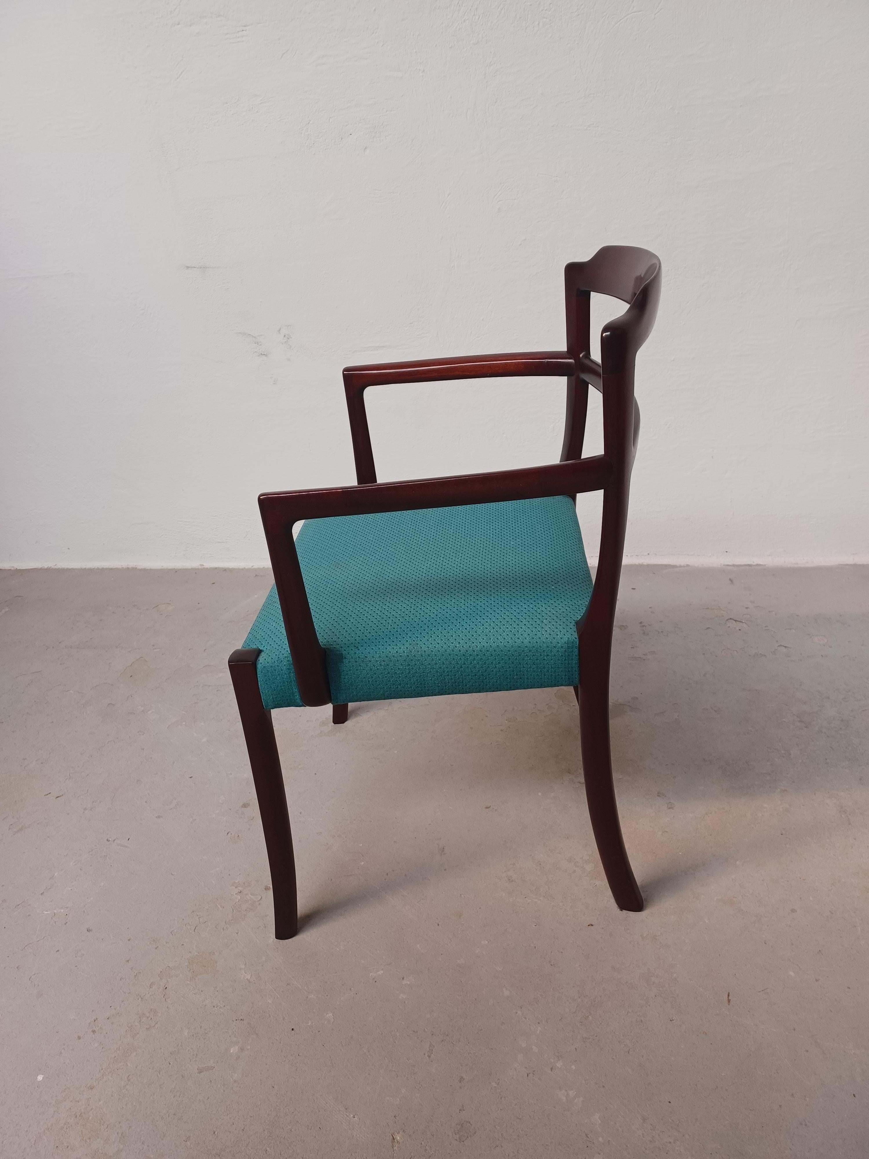 Metà XX secolo 1960 Due poltrone in mogano danese Ole Wanscher completamente restaurate e personalizzabili in vendita