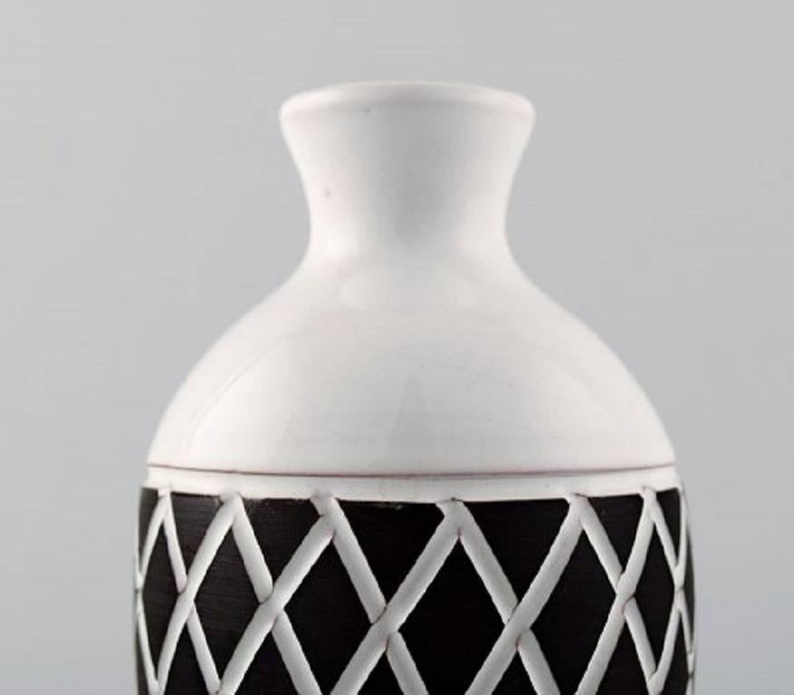 Scandinavo moderno Due vasi in ceramica Gabriel, Svezia, anni '60 in vendita
