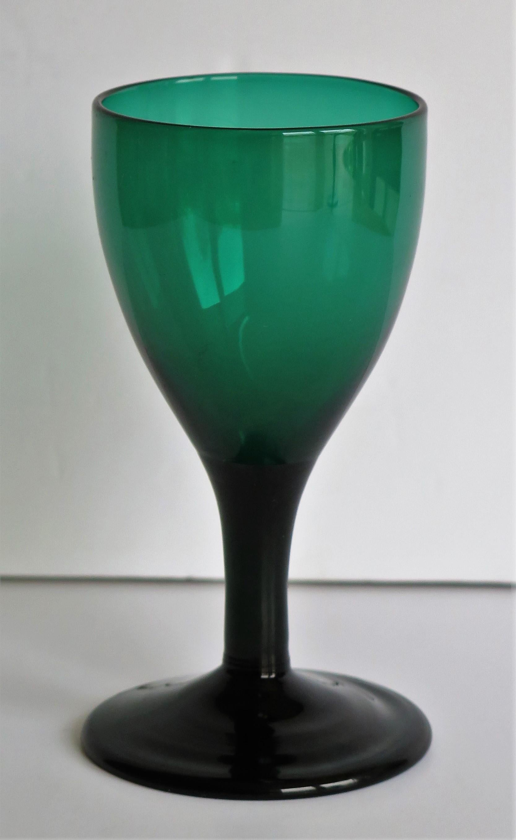 18th Century TWO Georgian Hand Blown Wine Glasses Bristol Green with Tulip Bowl, circa 1790 For Sale