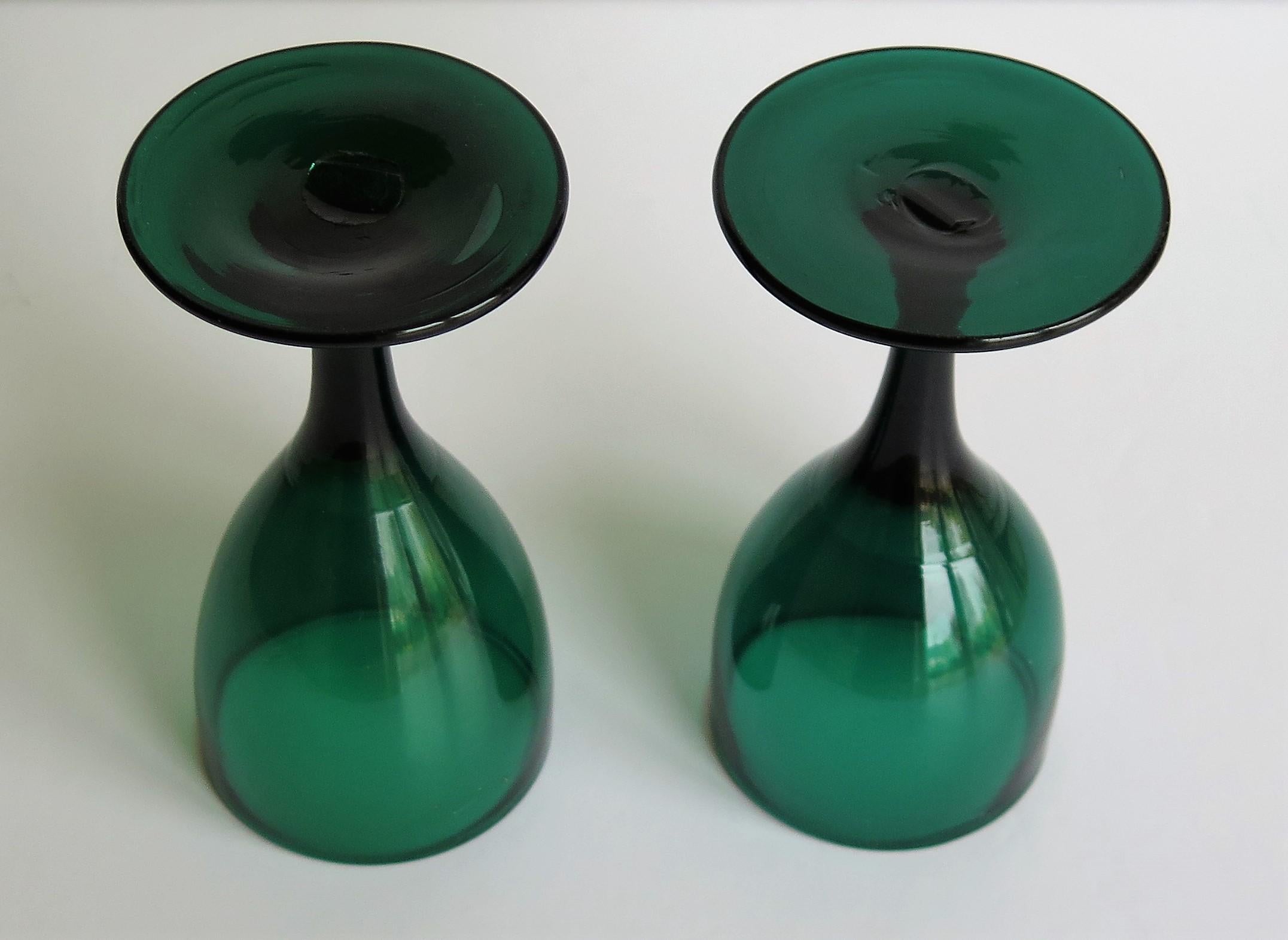 Hand-Crafted TWO Georgian Hand Blown Wine Glasses Bristol Green with Tulip Bowl, circa 1790 For Sale