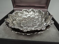 Zwei Gianmaria Buccellati-Blumenschalen aus Sterlingsilber in Etui