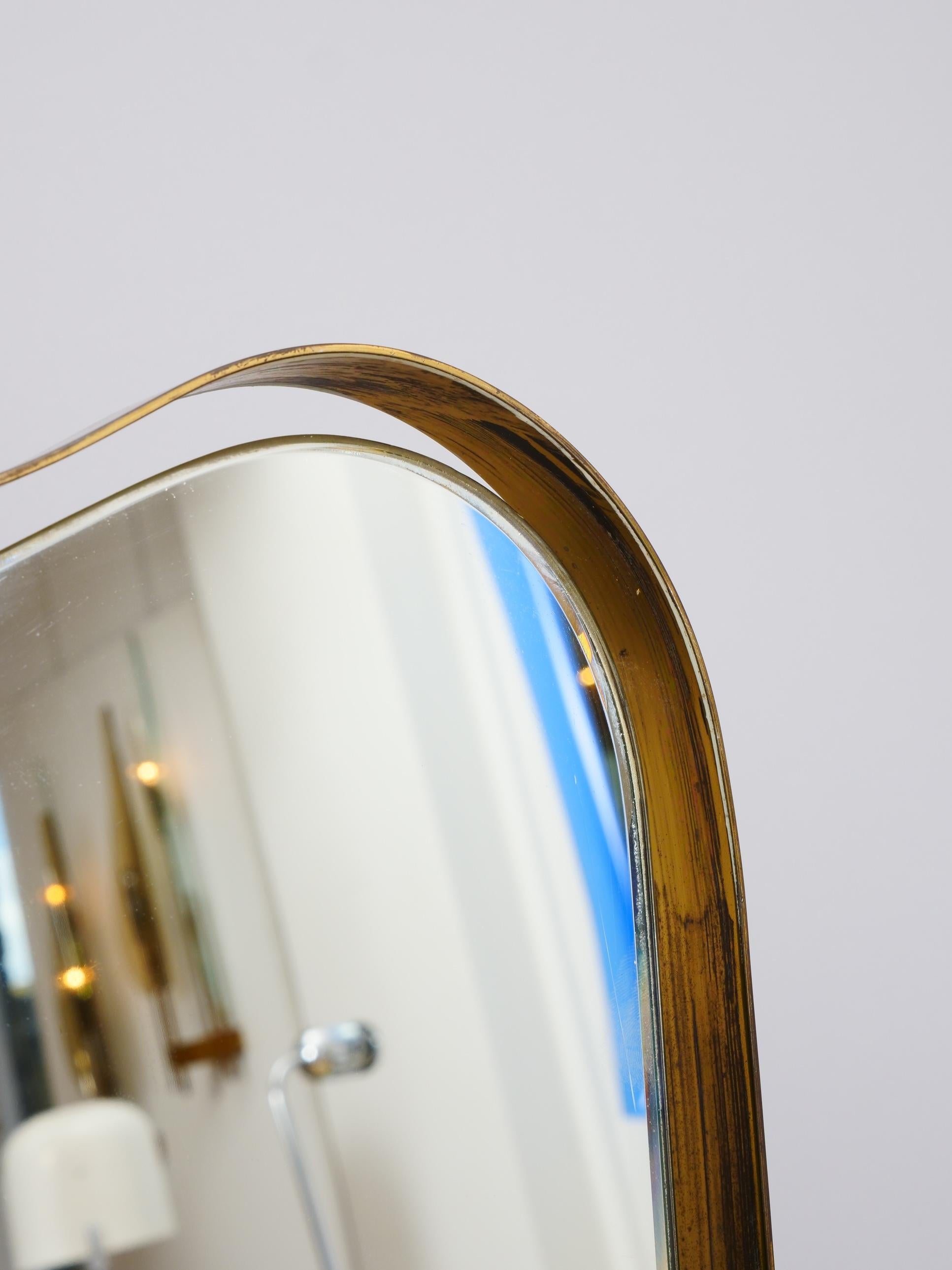 Due specchi da tavolo o da parete di Fontana Arte a forma di Gio Ponti Italia c1950 in vendita 6