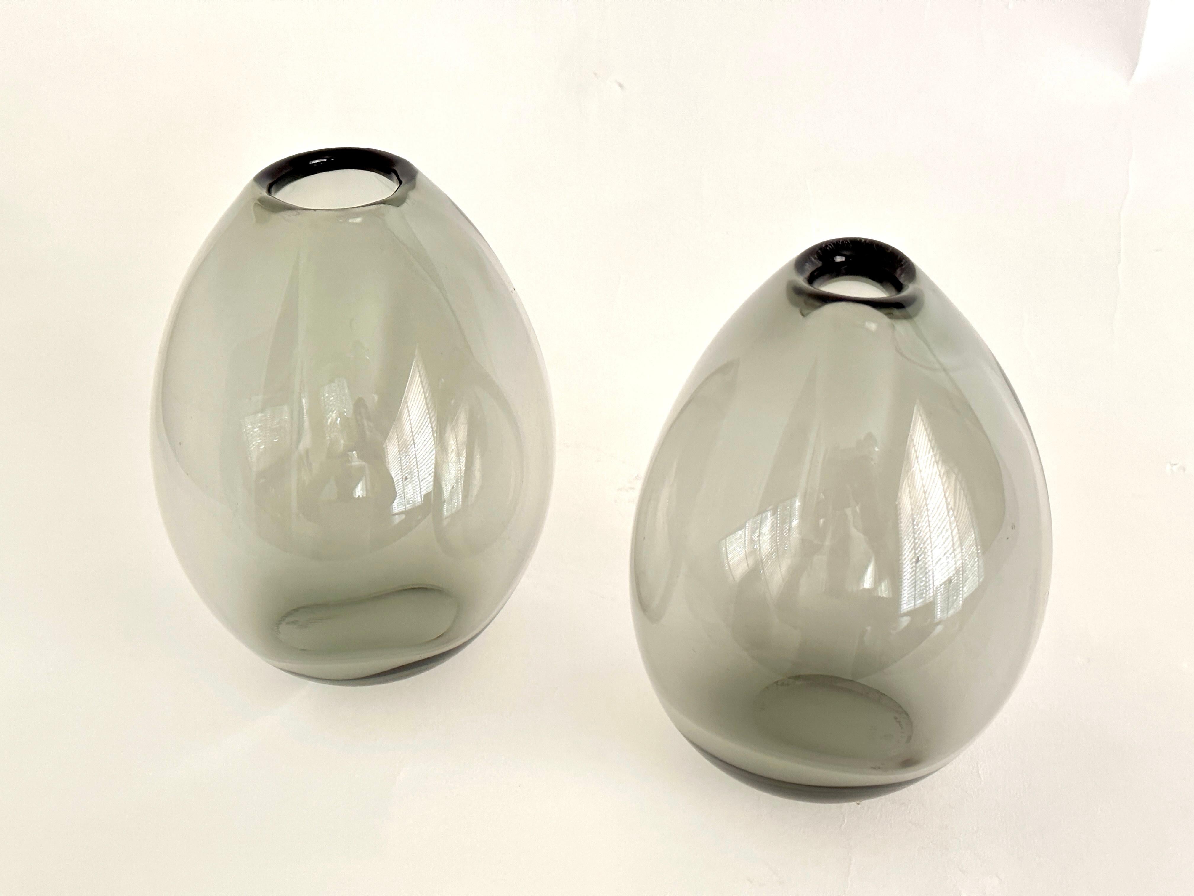 Two Gray Per Lütken Designed Drop Vases From Holmegaard In Good Condition For Sale In Doraville, GA
