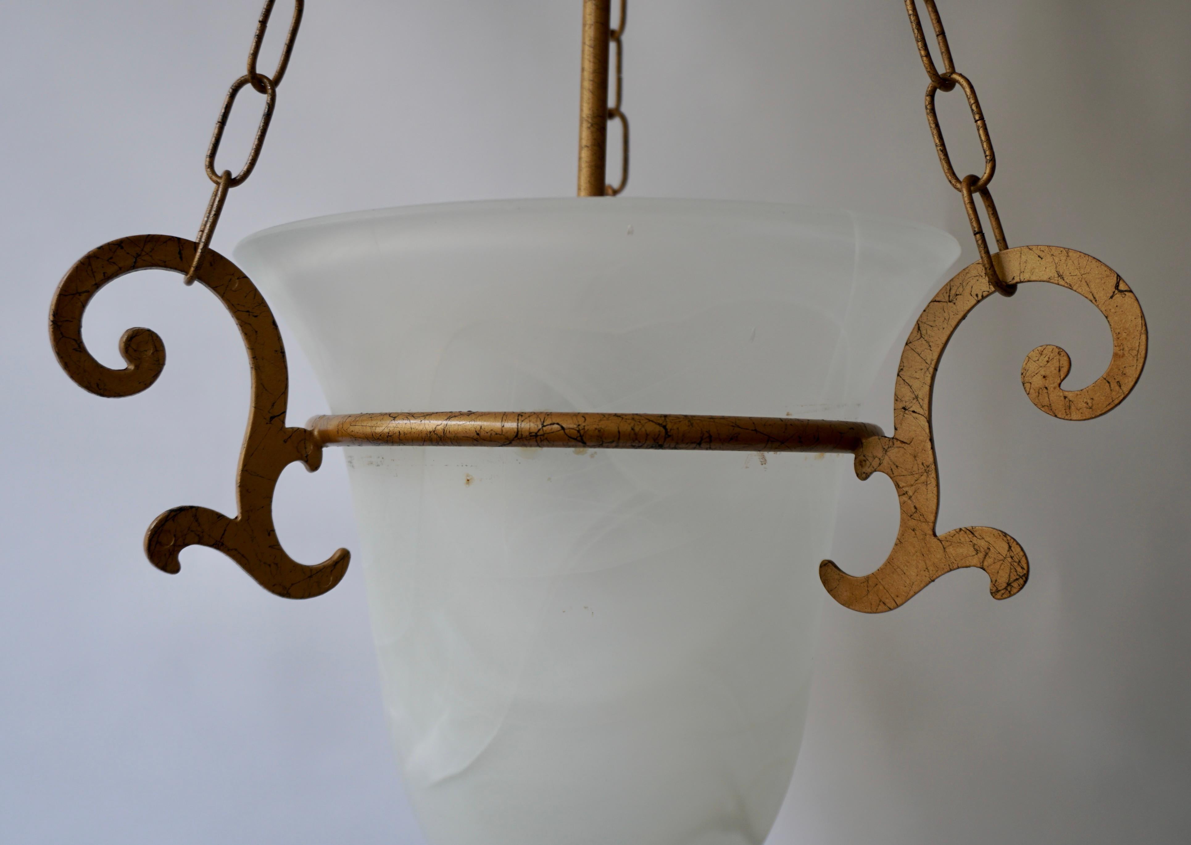 Due lampadari di vetro in stile greco in vendita 7