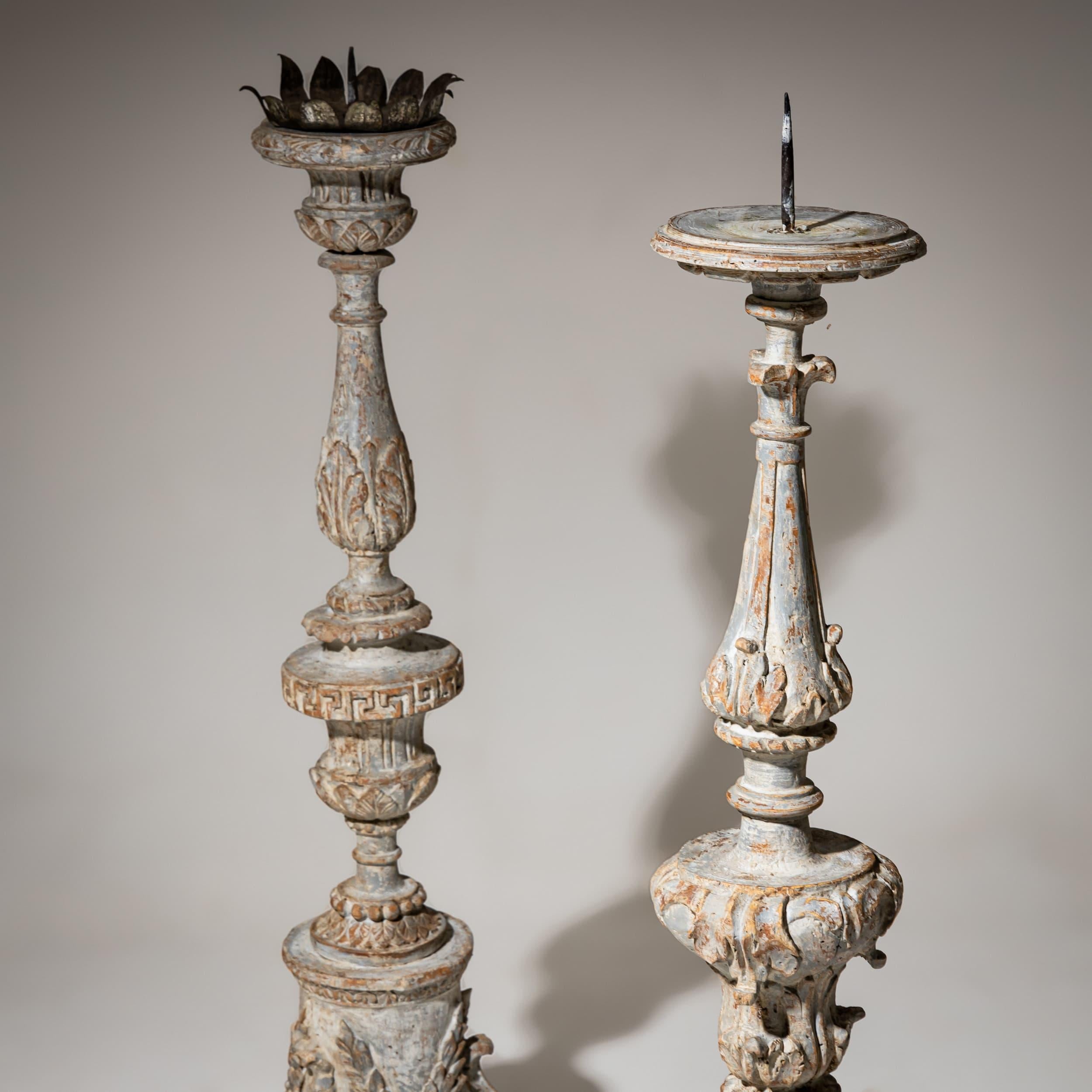 Two grey Altar Candlesticks, 18th Century For Sale 1