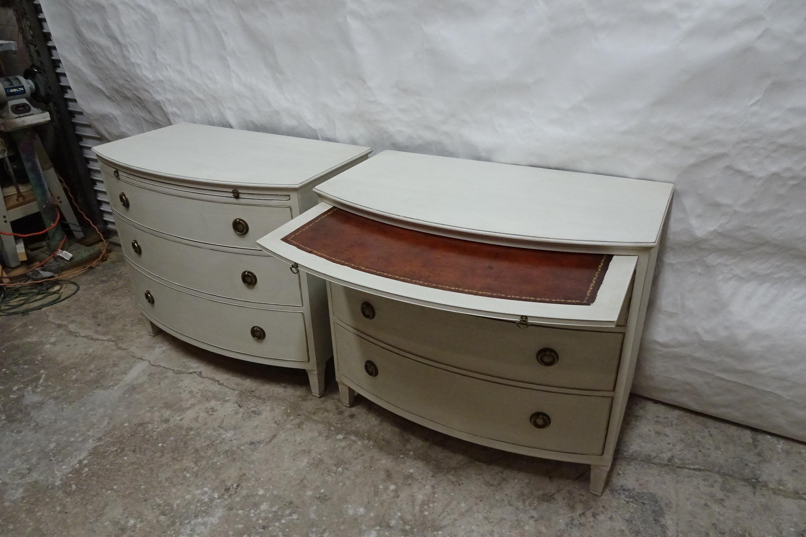 Two Gustavian Style Barrel Front Chest Of Drawers In Good Condition In Hollywood, FL