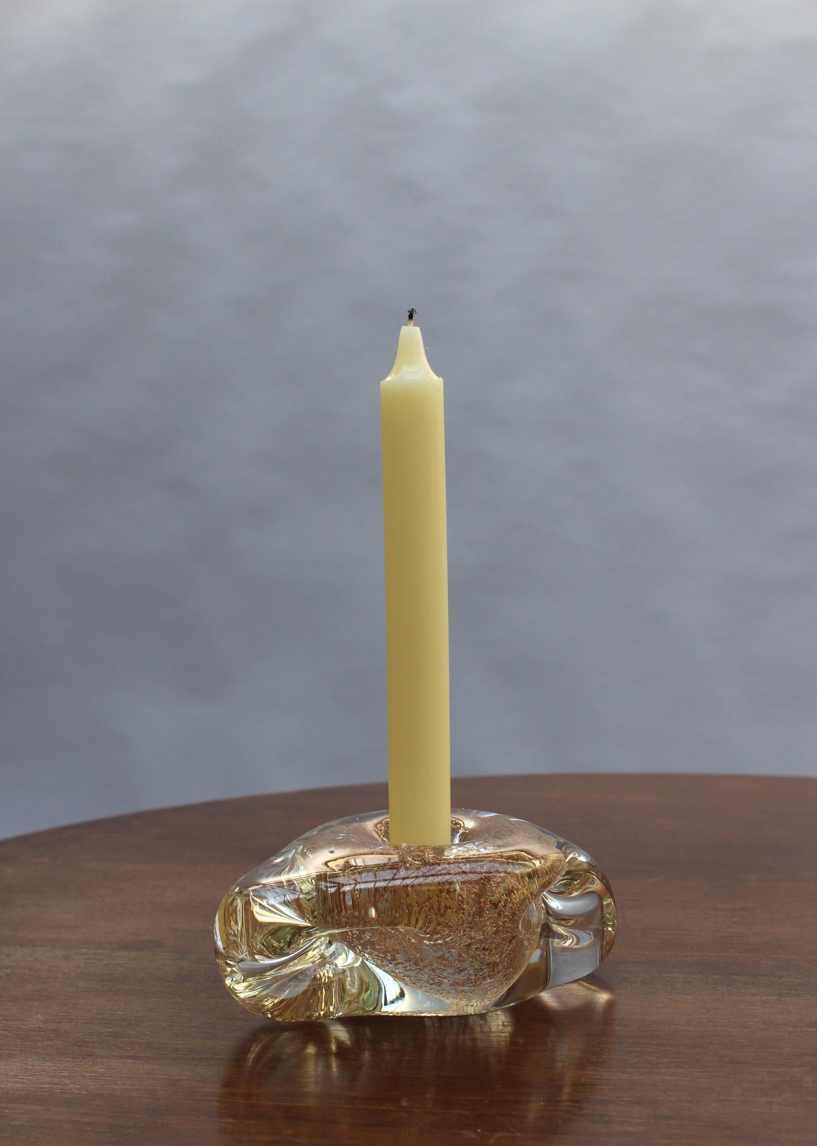 Kerzenständer aus mundgeblasenem Glas von Andre Thuret (als Paar erhältlich)   im Zustand „Gut“ im Angebot in Long Island City, NY