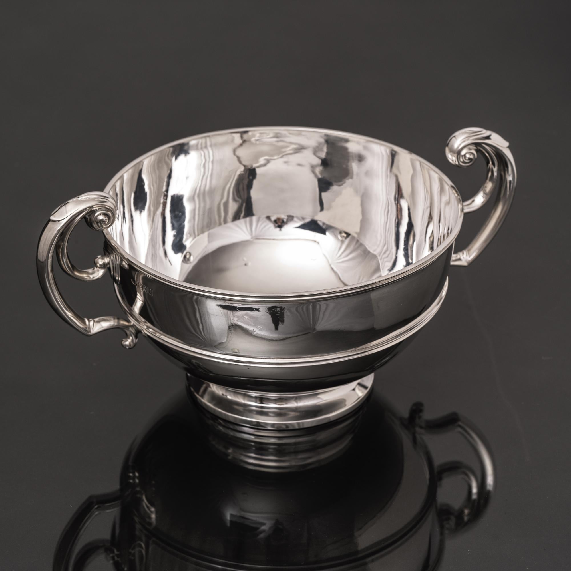 Two-handled Edwardian silver rose bowl 1
