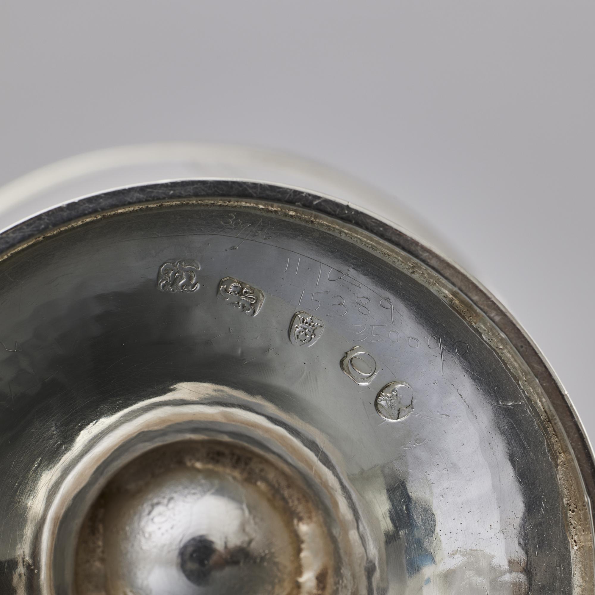 George III silver argyle gravy jug 7