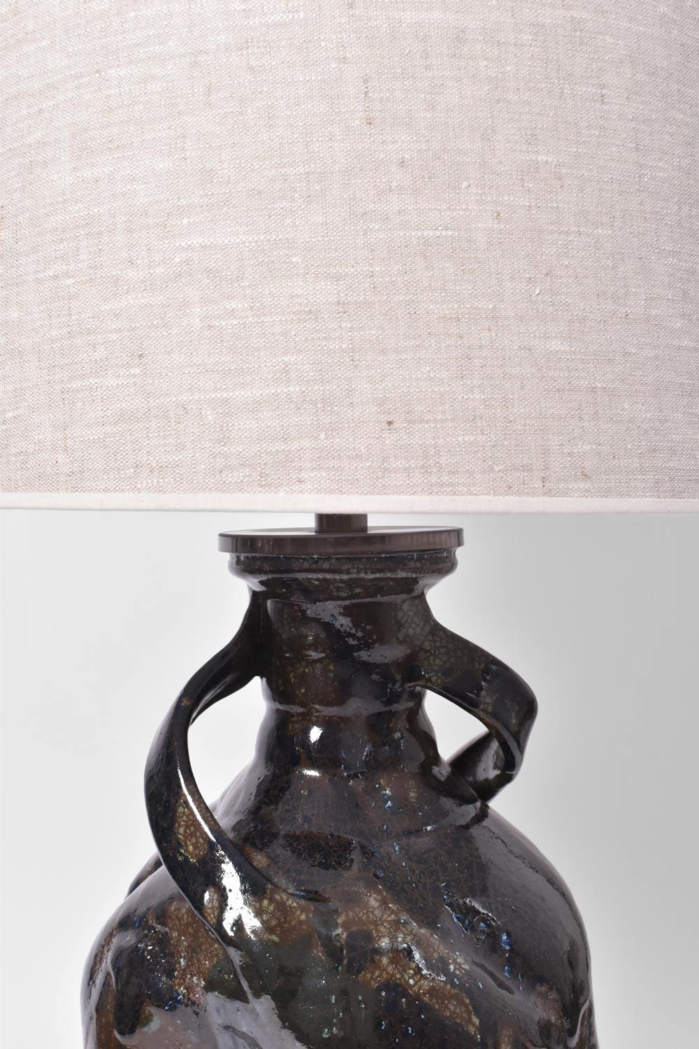 Ère spatiale Lampe à deux poignées en céramique de Helder, 2023. en vente