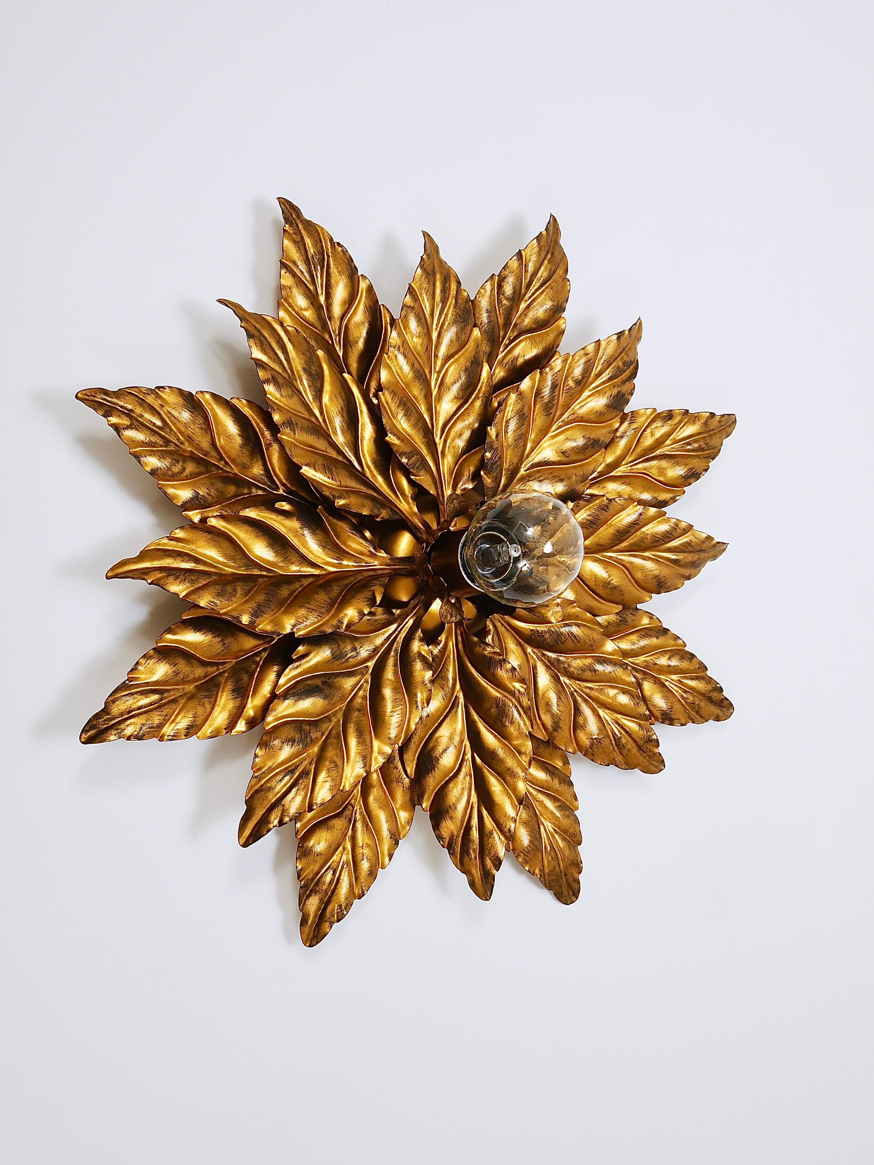4x Hans Kögl Hollywood Regency Florentine Gilt metallo parete soffitto luce sconce in vendita 4