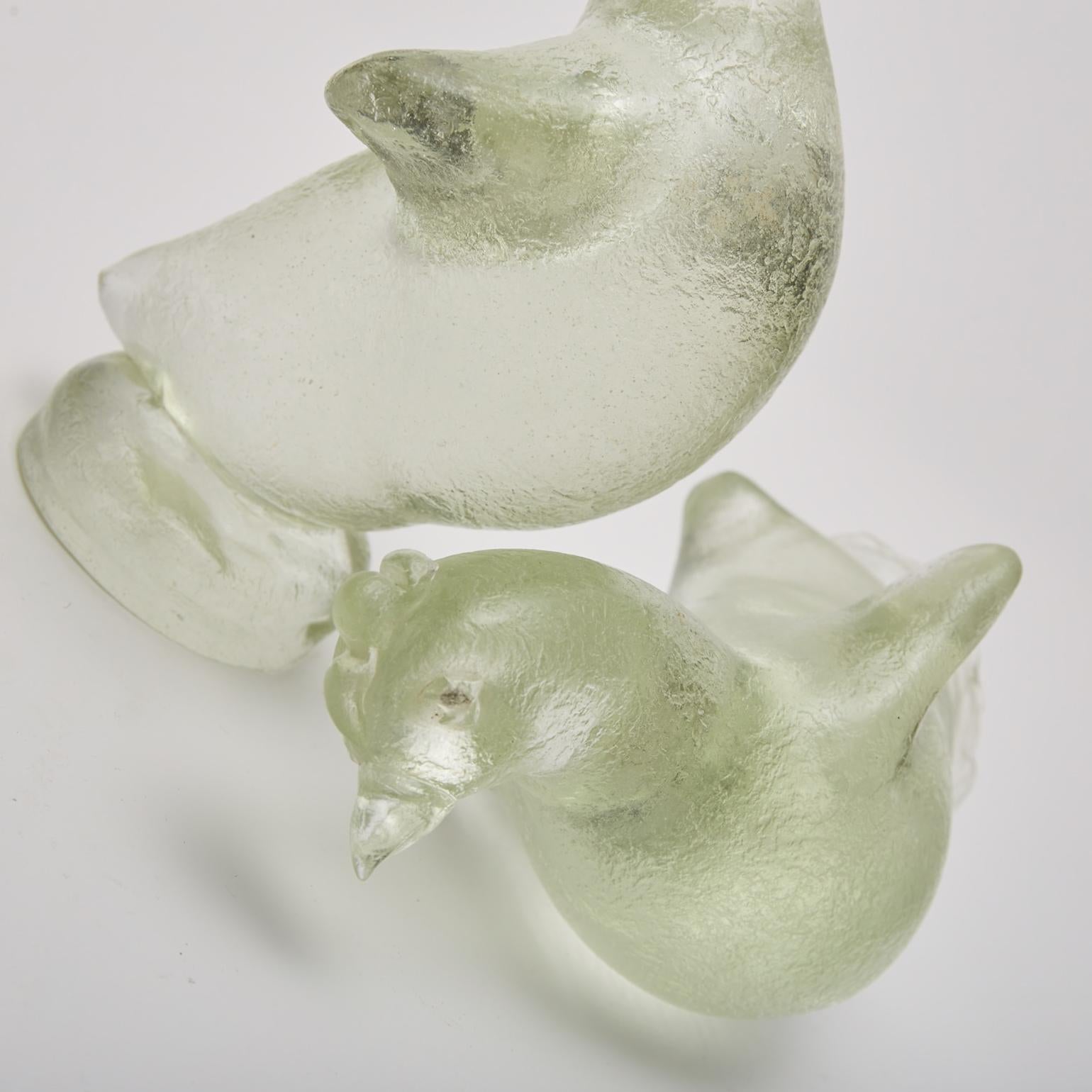 Mid-20th Century Two Hen Sculptures in Corroso Glass by Archimede Seguso circa 1938 For Sale