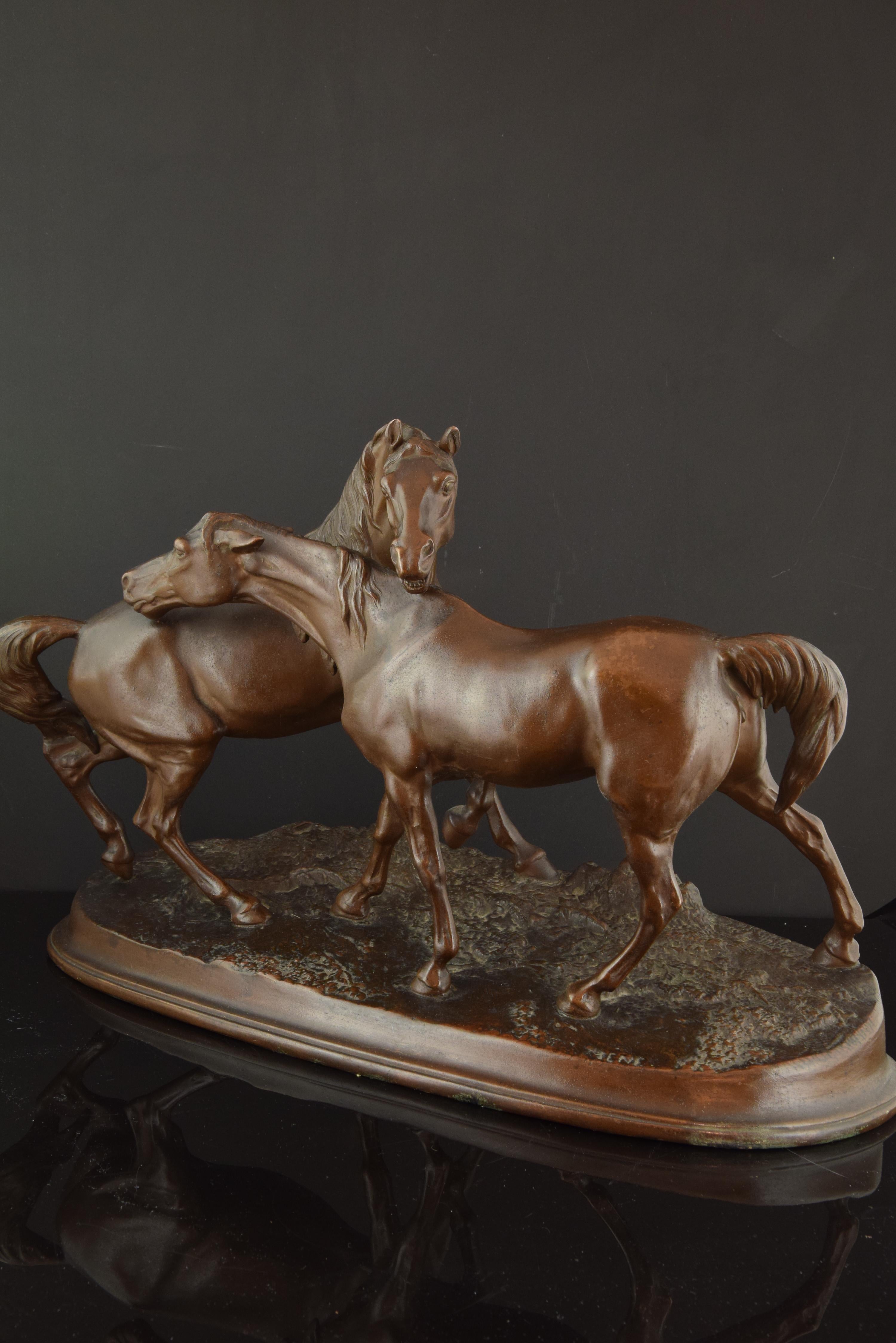 This sculpture, shows two horses, reflecting with remarkable perfection details of the mane and animal anatomy. The signature on the base refers to the origin of the sculpture, made in calamine. 
This work, done (the original) by Pierre-Jules Mene,