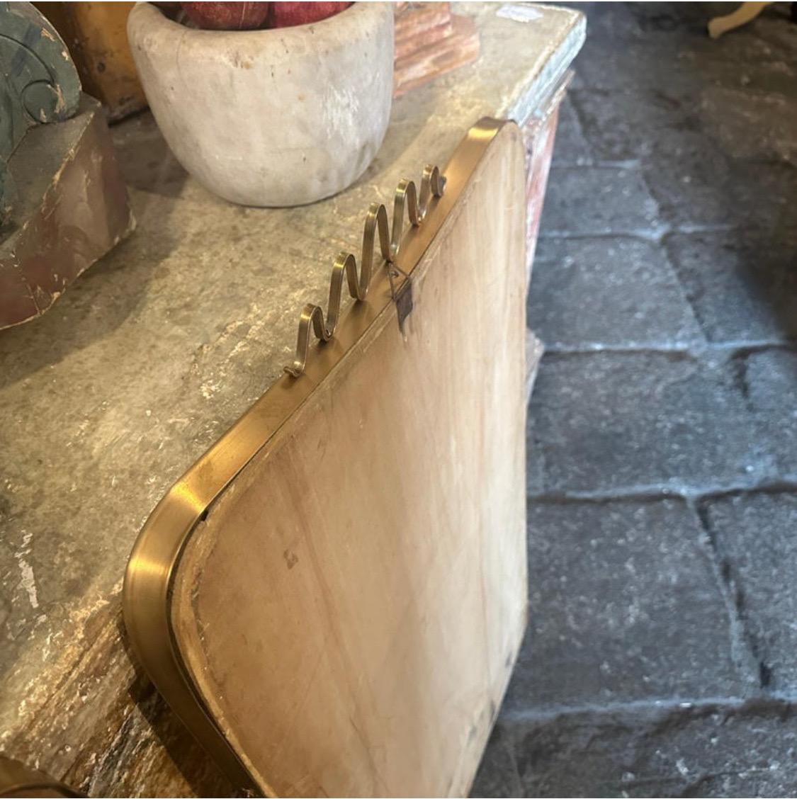 Two Iconic 1950s Mid-Century Modern Brass Wall Mirrors by Gio Ponti For Sale 6