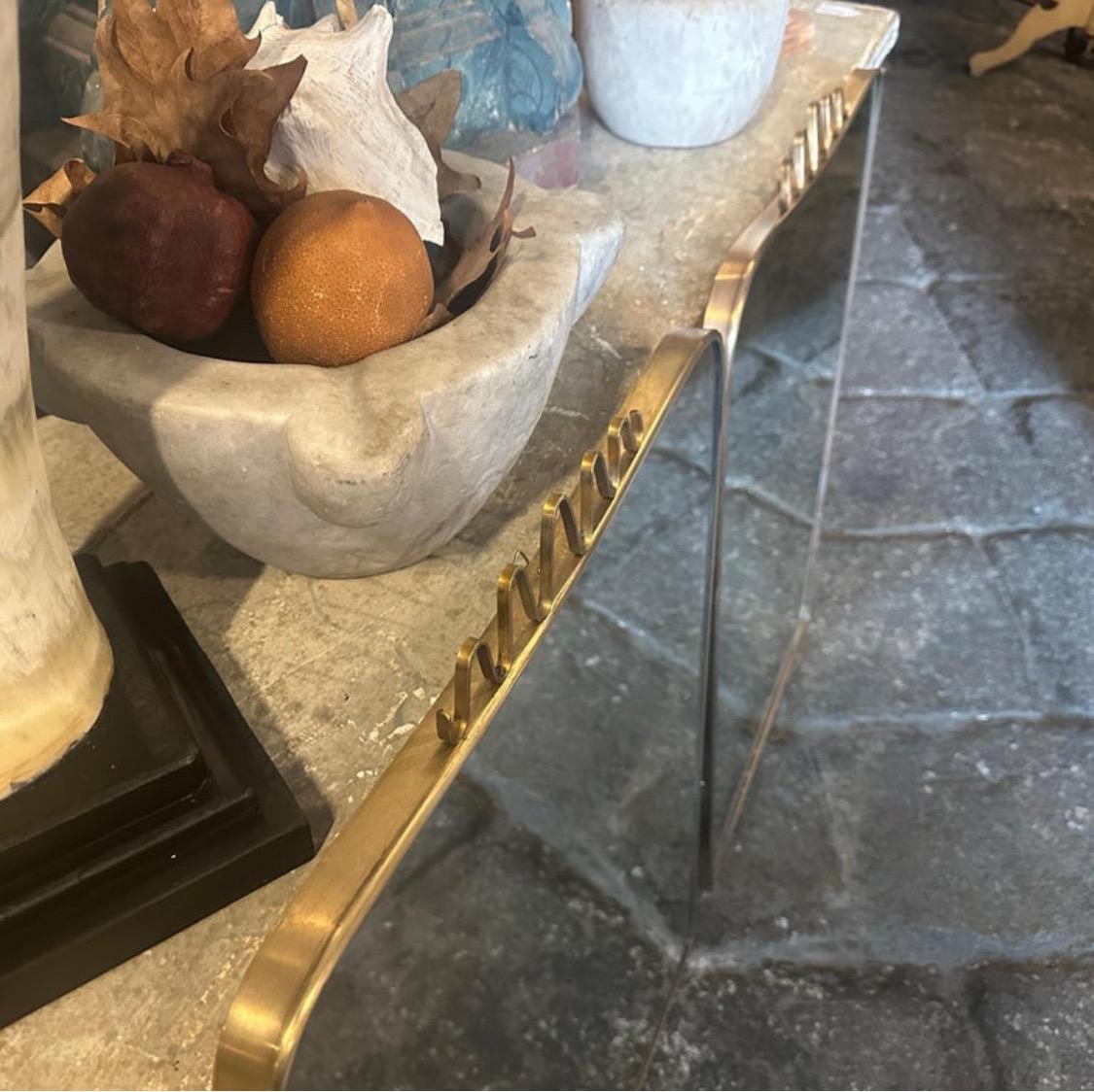 Two Iconic 1950s Mid-Century Modern Brass Wall Mirrors by Gio Ponti For Sale 1