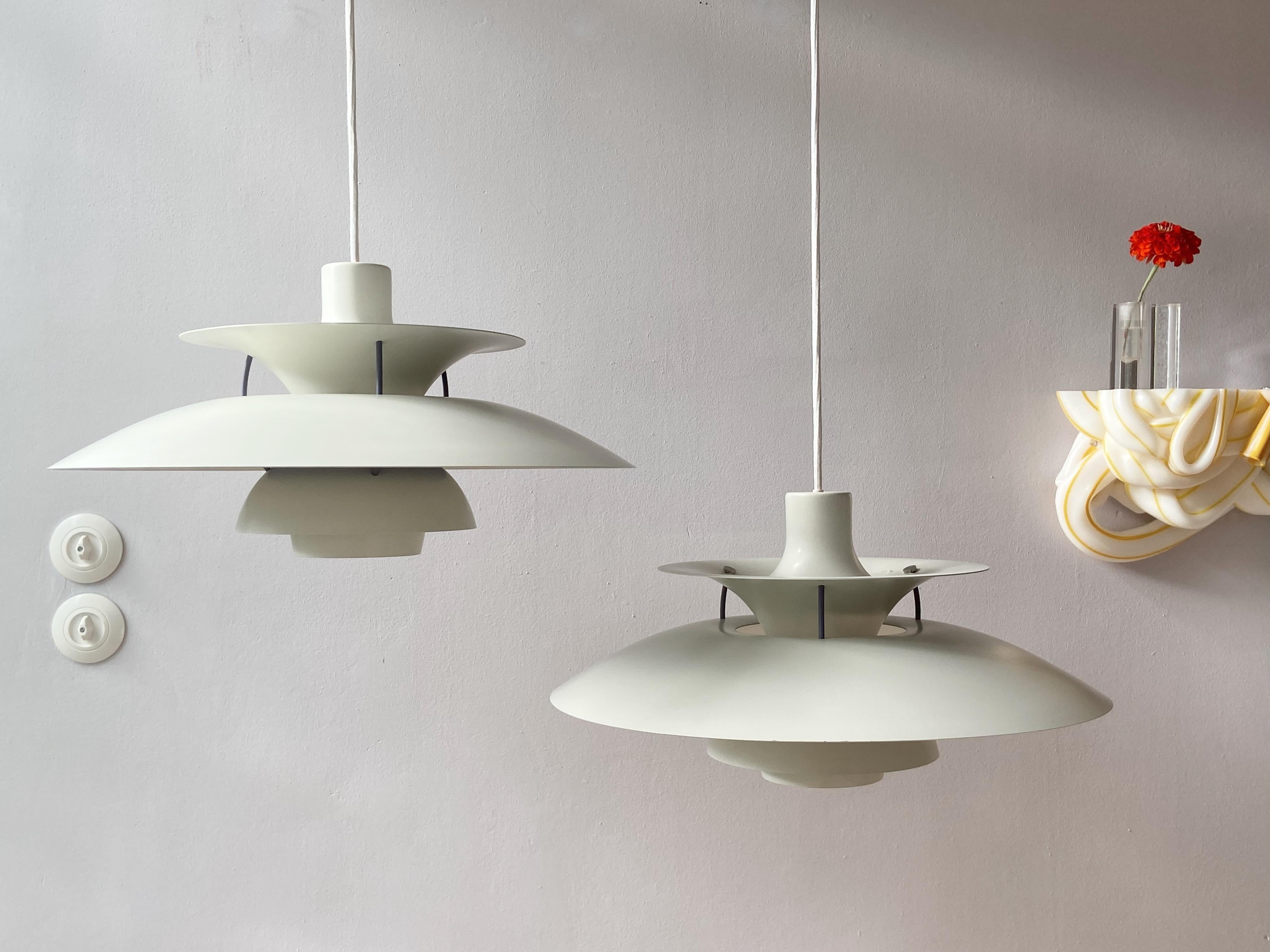 Two Identical Poul Henningsen PH5 Pendan Lamps by Louis Poulsen, Denmark 2