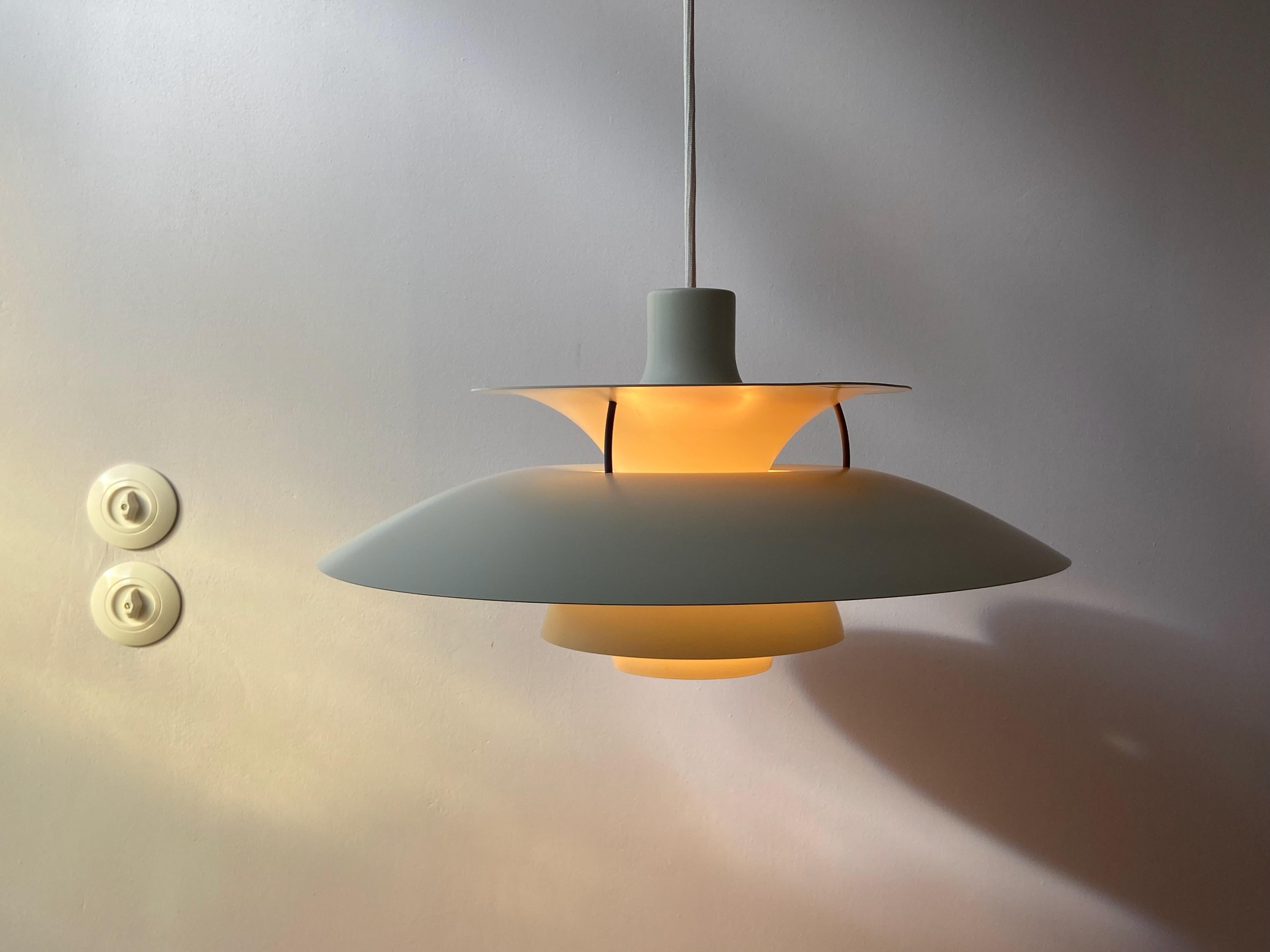 Two Identical Poul Henningsen PH5 Pendan Lamps by Louis Poulsen, Denmark 7