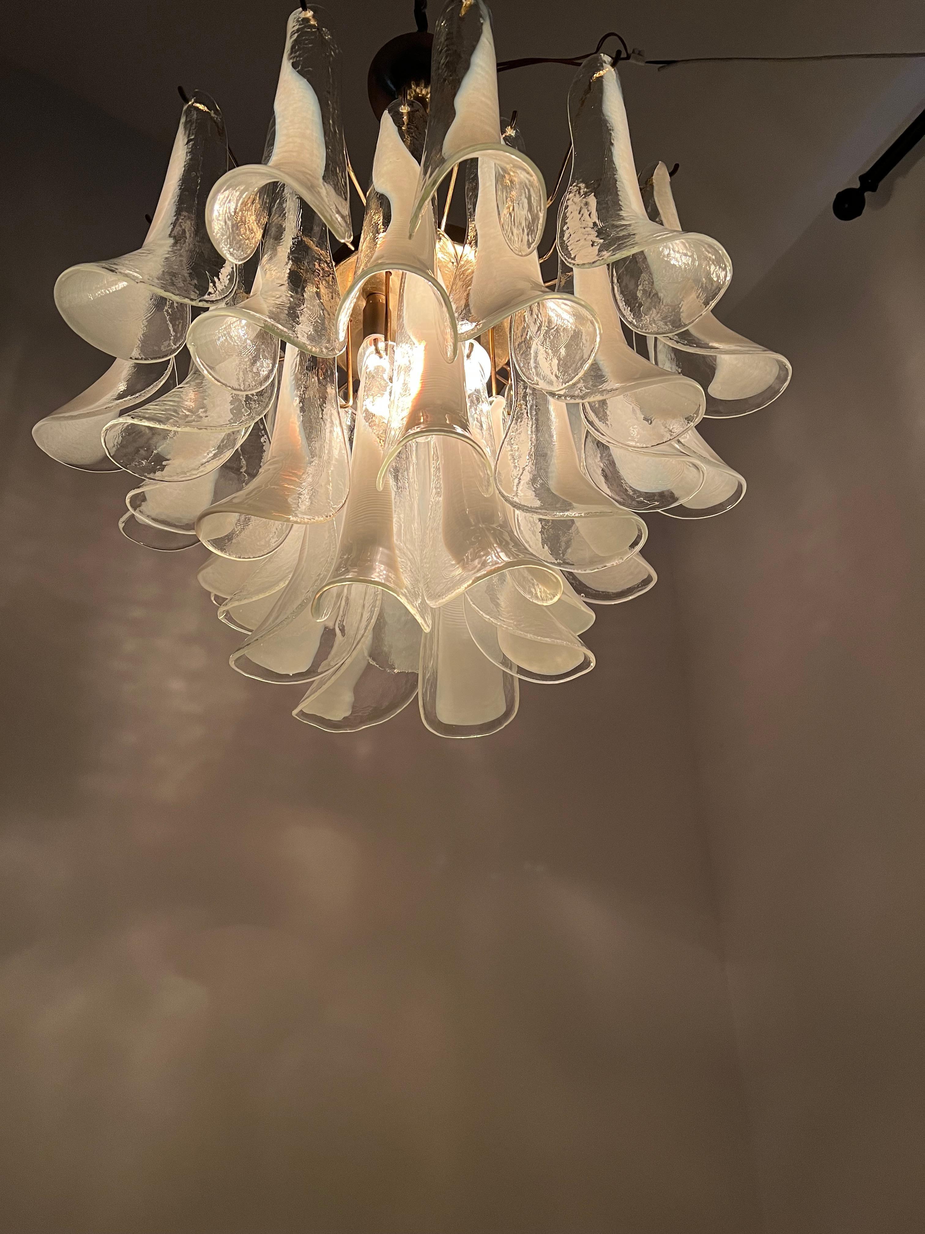 Two Identical Signed Mid-Century Modern Chandeliers, La Murrina in Murano Glass For Sale 11