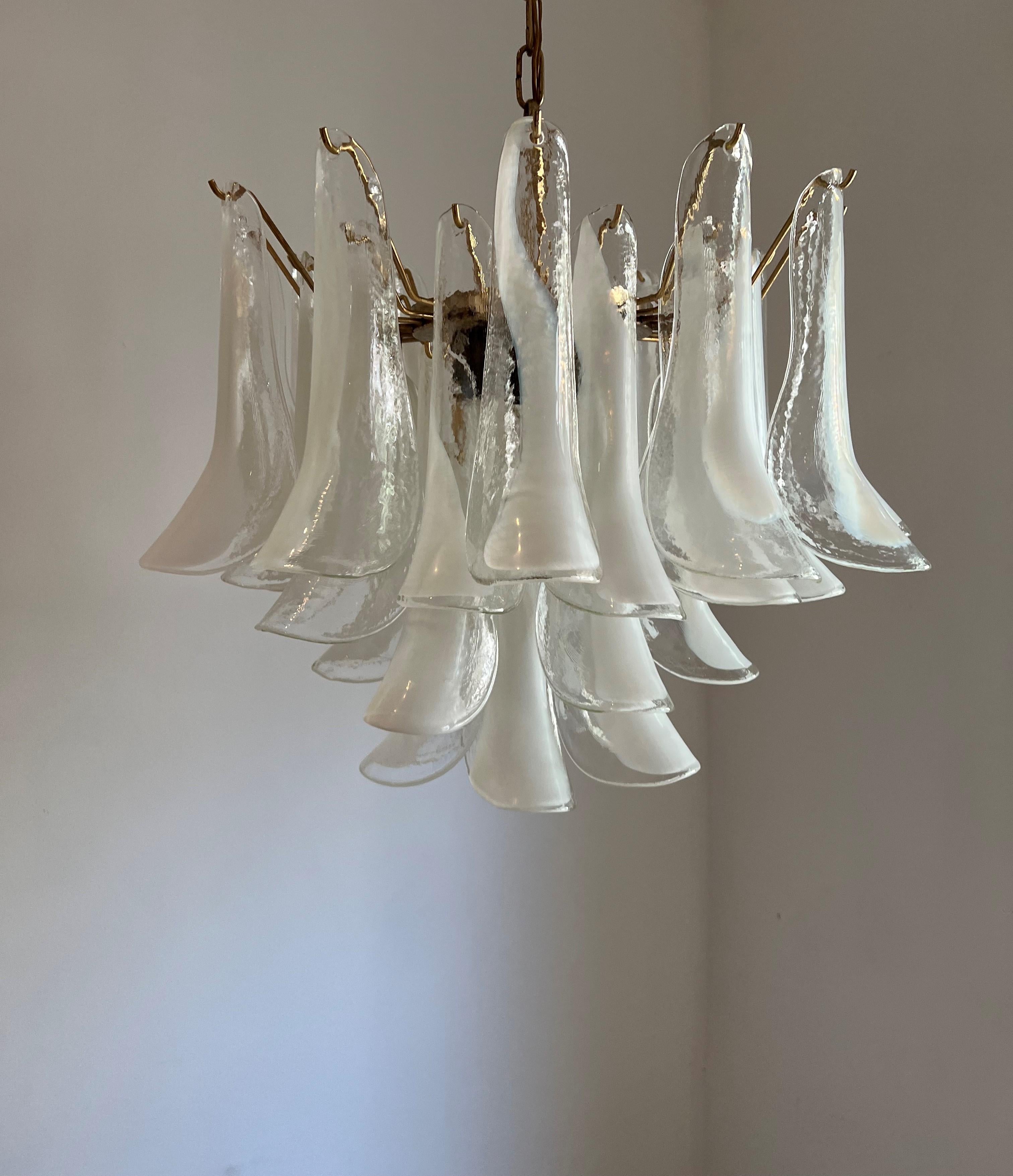 Italian Two Identical Signed Mid-Century Modern Chandeliers, La Murrina in Murano Glass For Sale