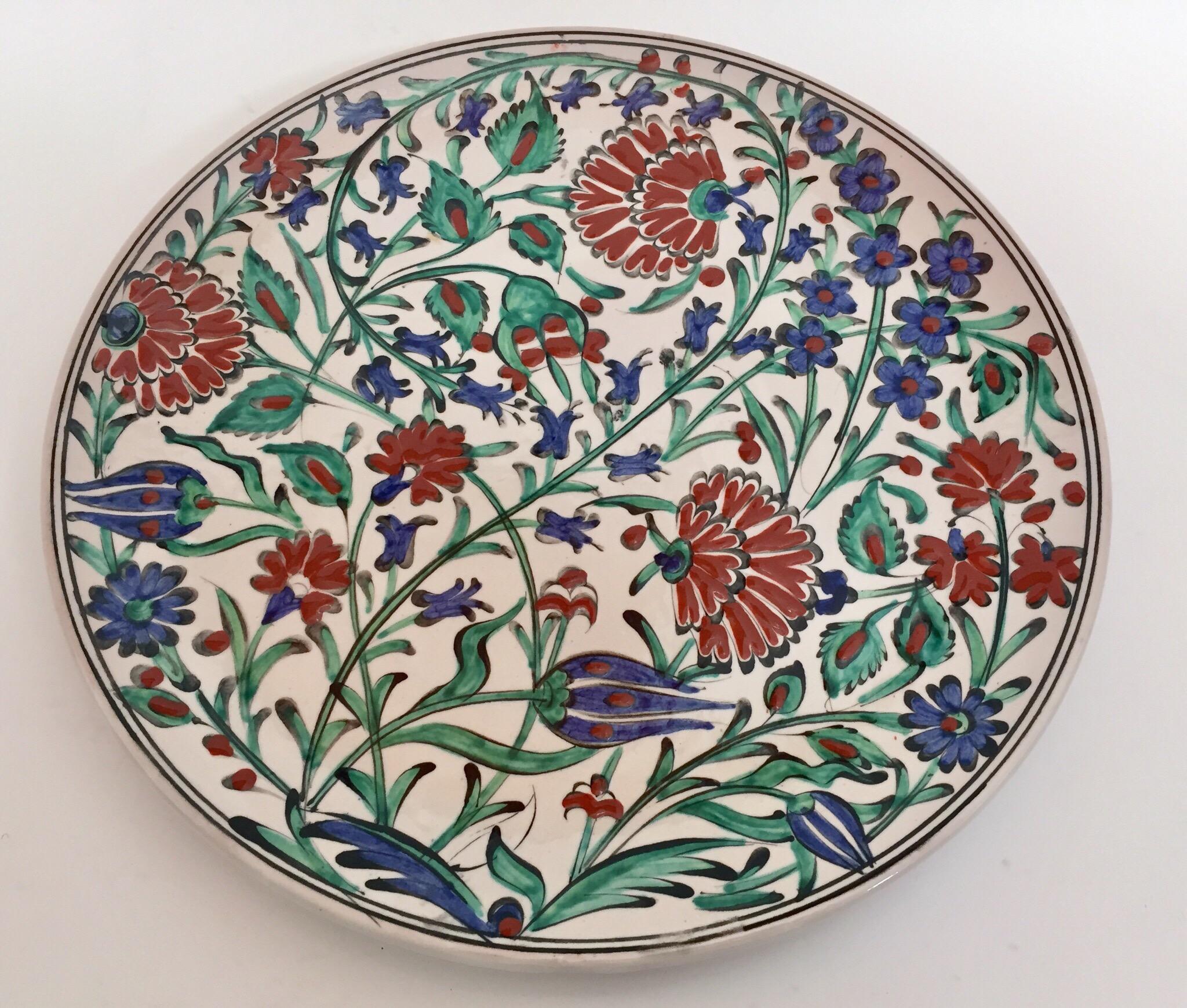 Zwei IKaros Hand gemalt Nelken & Tulpen Dekorative Teller Rhodos:: Griechenland (Keramik)