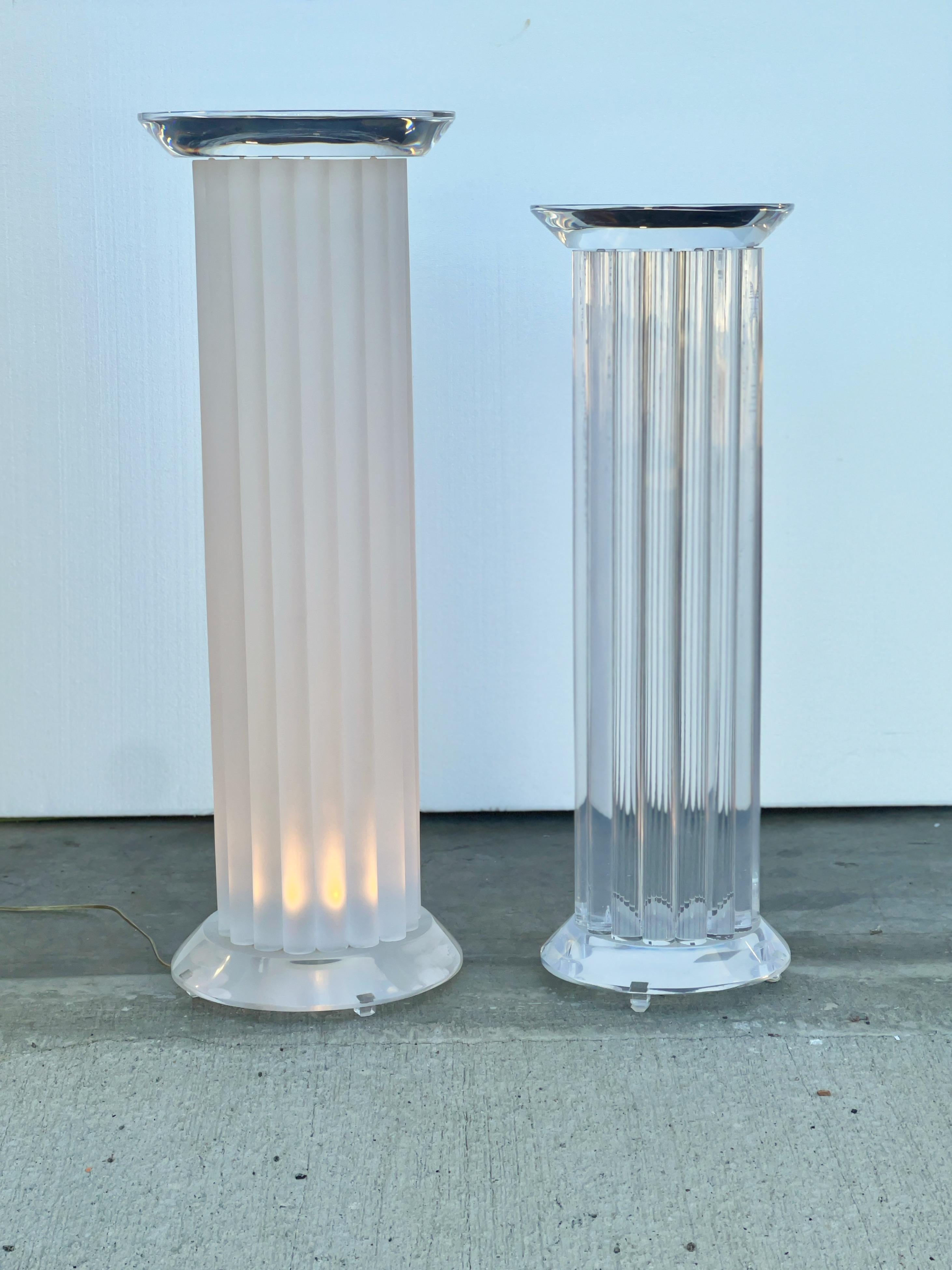 Post-Modern Two Illuminated Lucite Pedestal Display Columns For Sale