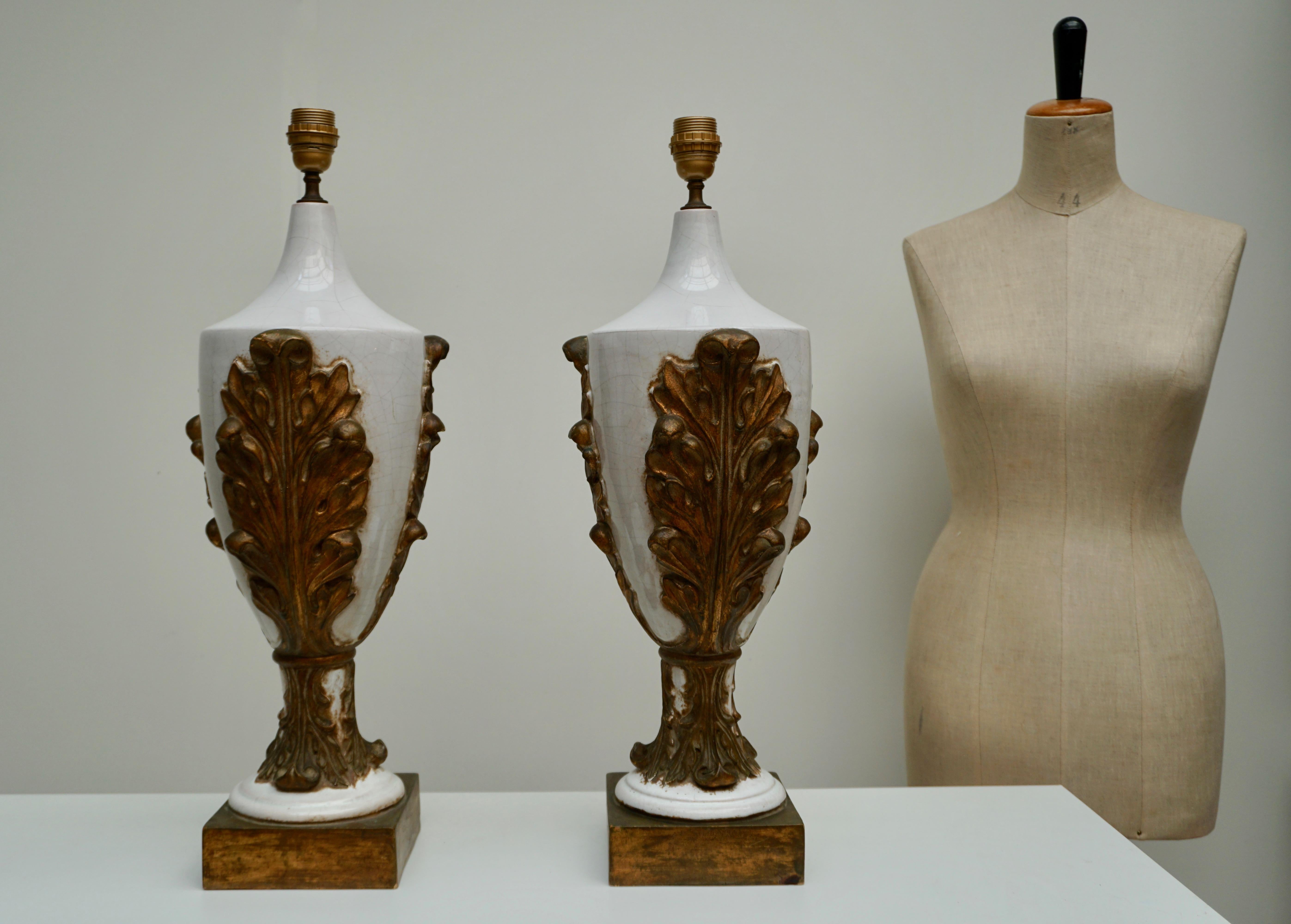 Zwei italienische Keramiktischlampen (Moderne der Mitte des Jahrhunderts) im Angebot