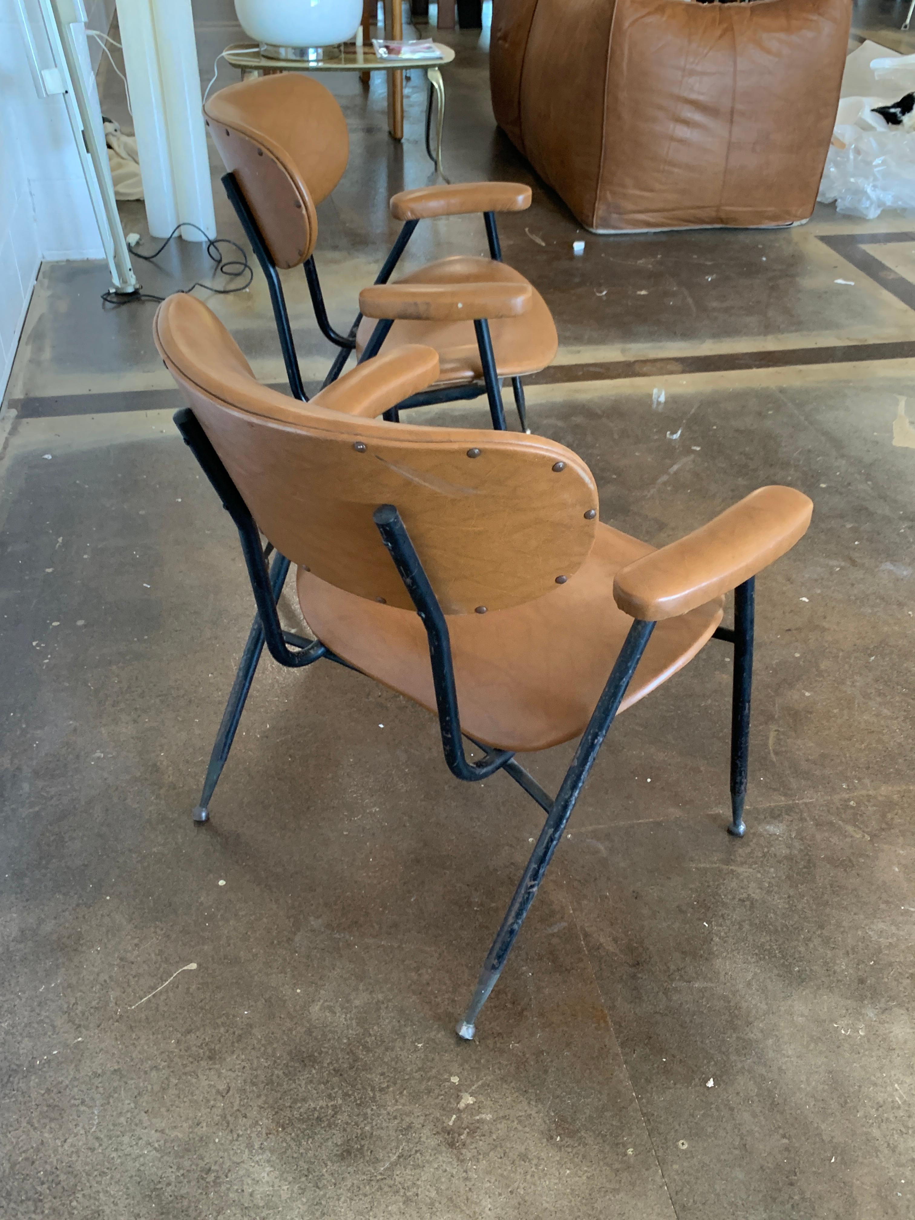 Two Italian Faux Leather Chairs by Gastone Rinaldi for RIMA 1960s  For Sale 1