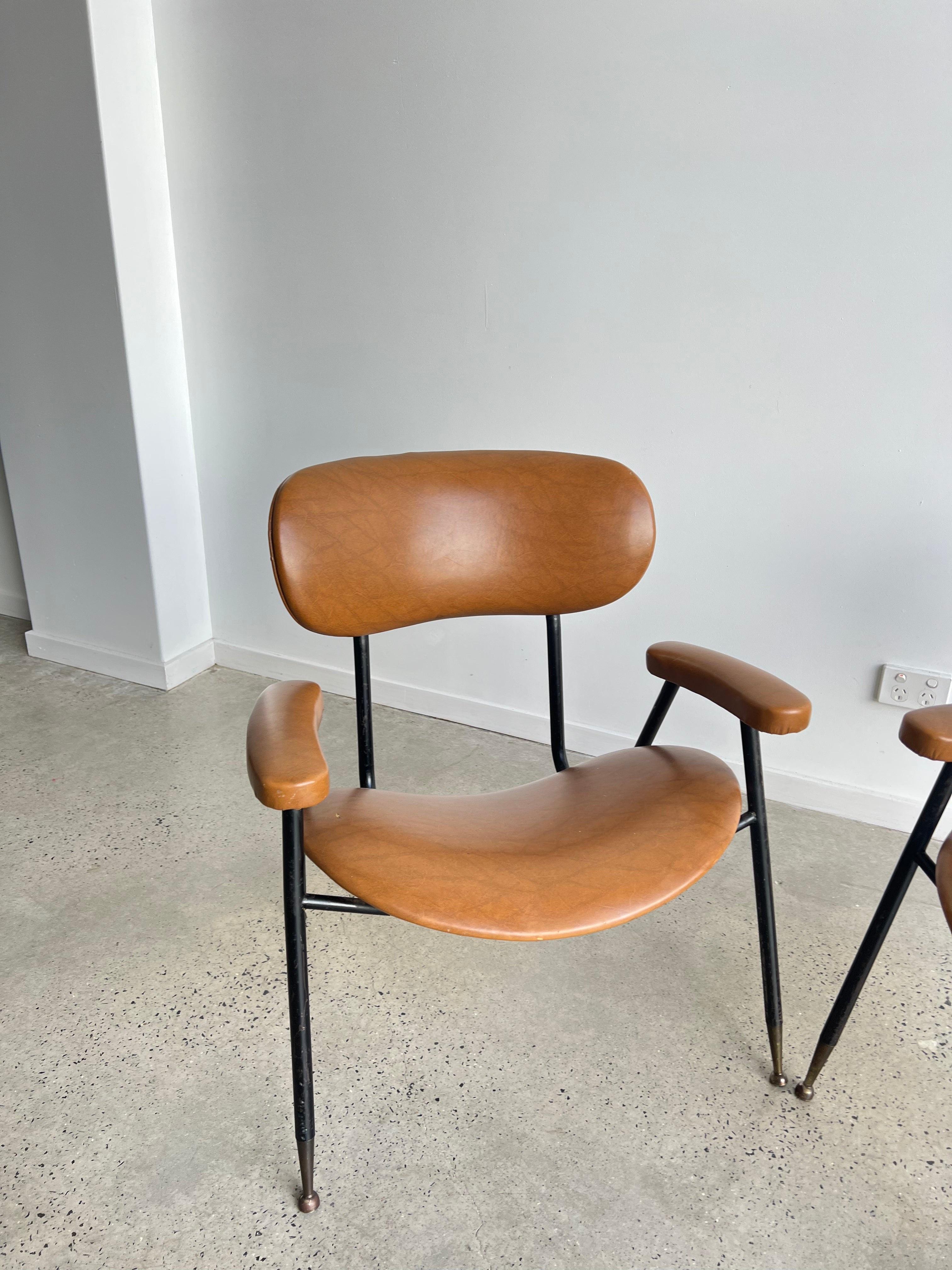 Due sedie italiane in ecopelle di Gastone Rinaldi per RIMA anni '60 In condizioni buone in vendita a Byron Bay, NSW