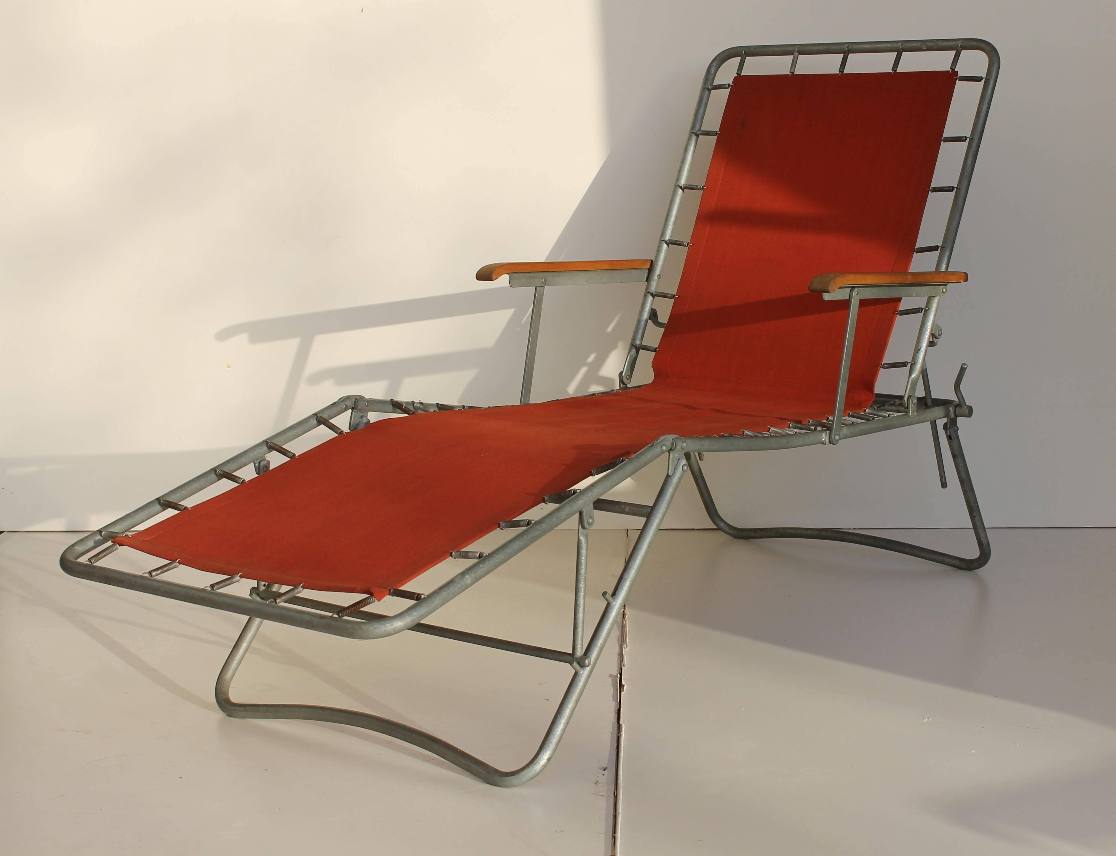 Mid-Century Modern Mid-Century pair of Italian metal and brick red canvas Loungers, circa 1950