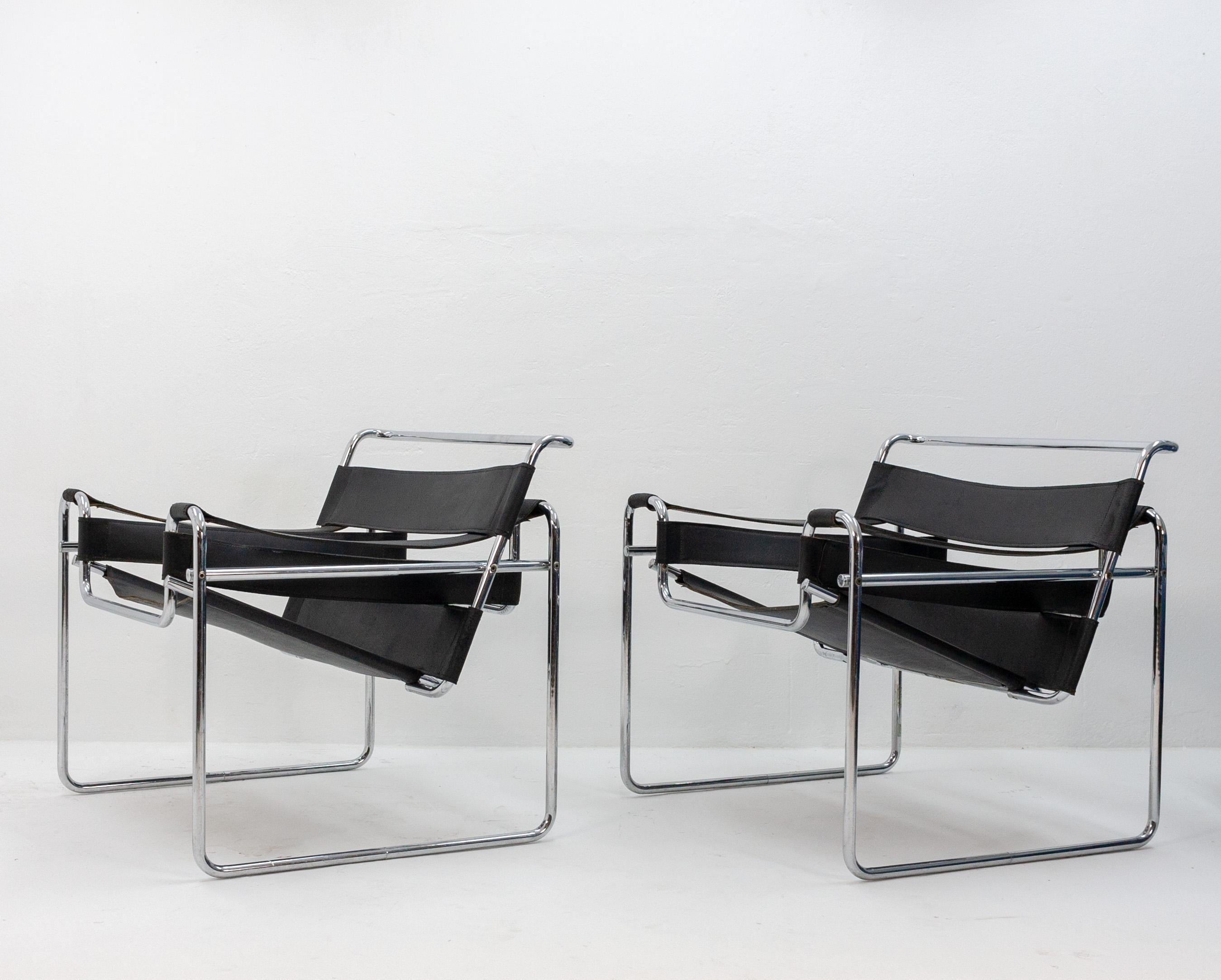 Two Italian-Made Wassily Chair Replicas, 1970s In Good Condition In Den Haag, NL