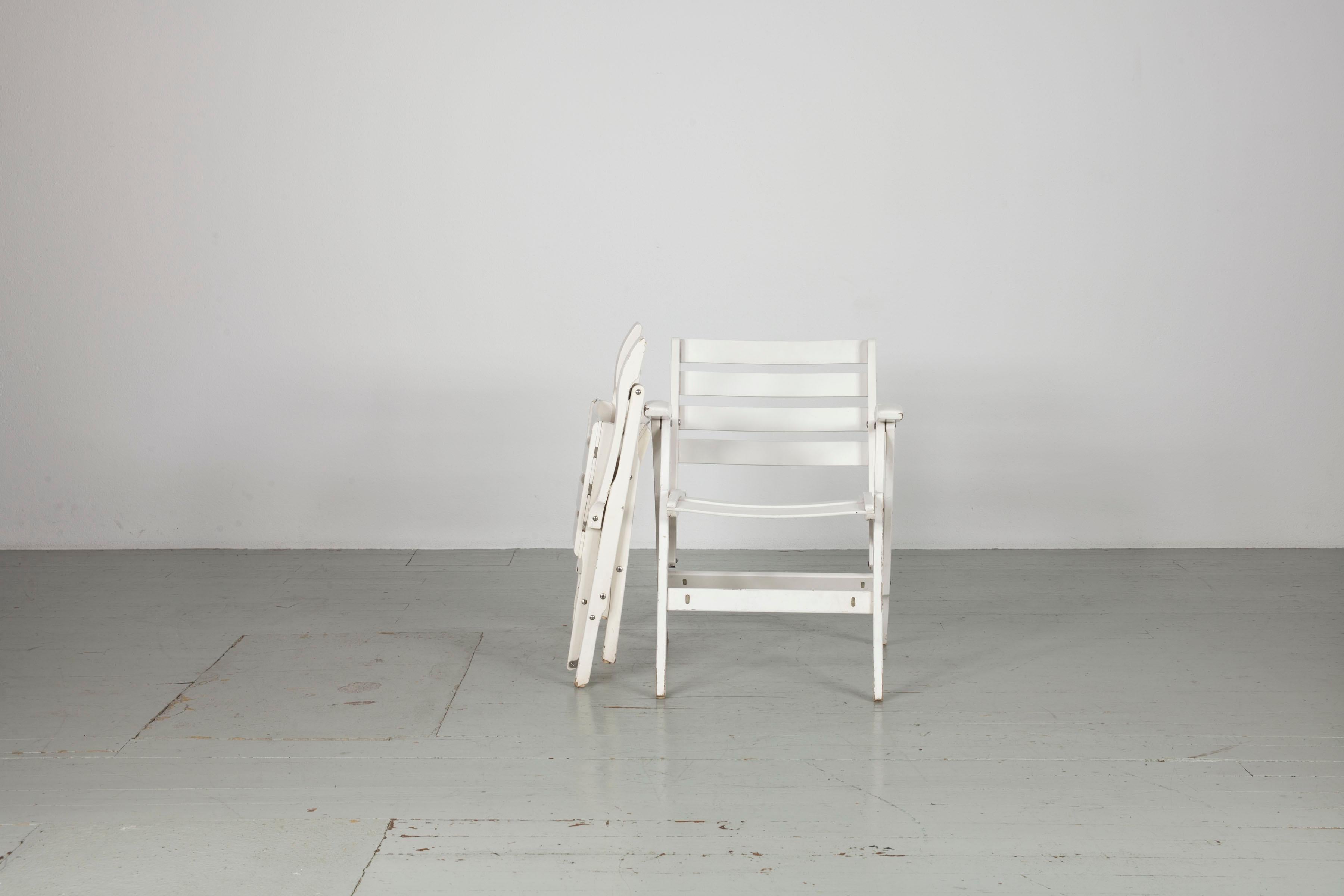 Two Italian white folding garden chairs, by Fratelli Reguitti from the 1950s For Sale 6
