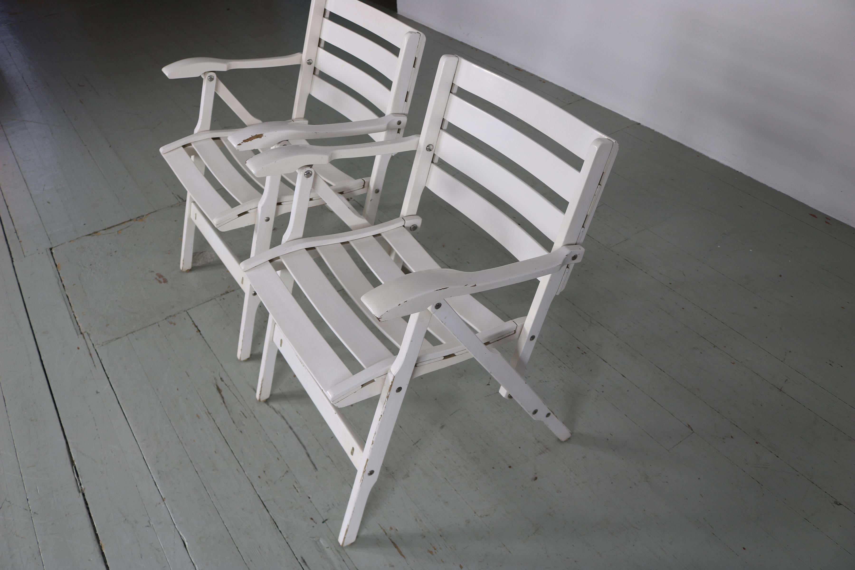 Two Italian white folding garden chairs, by Fratelli Reguitti from the 1950s For Sale 8