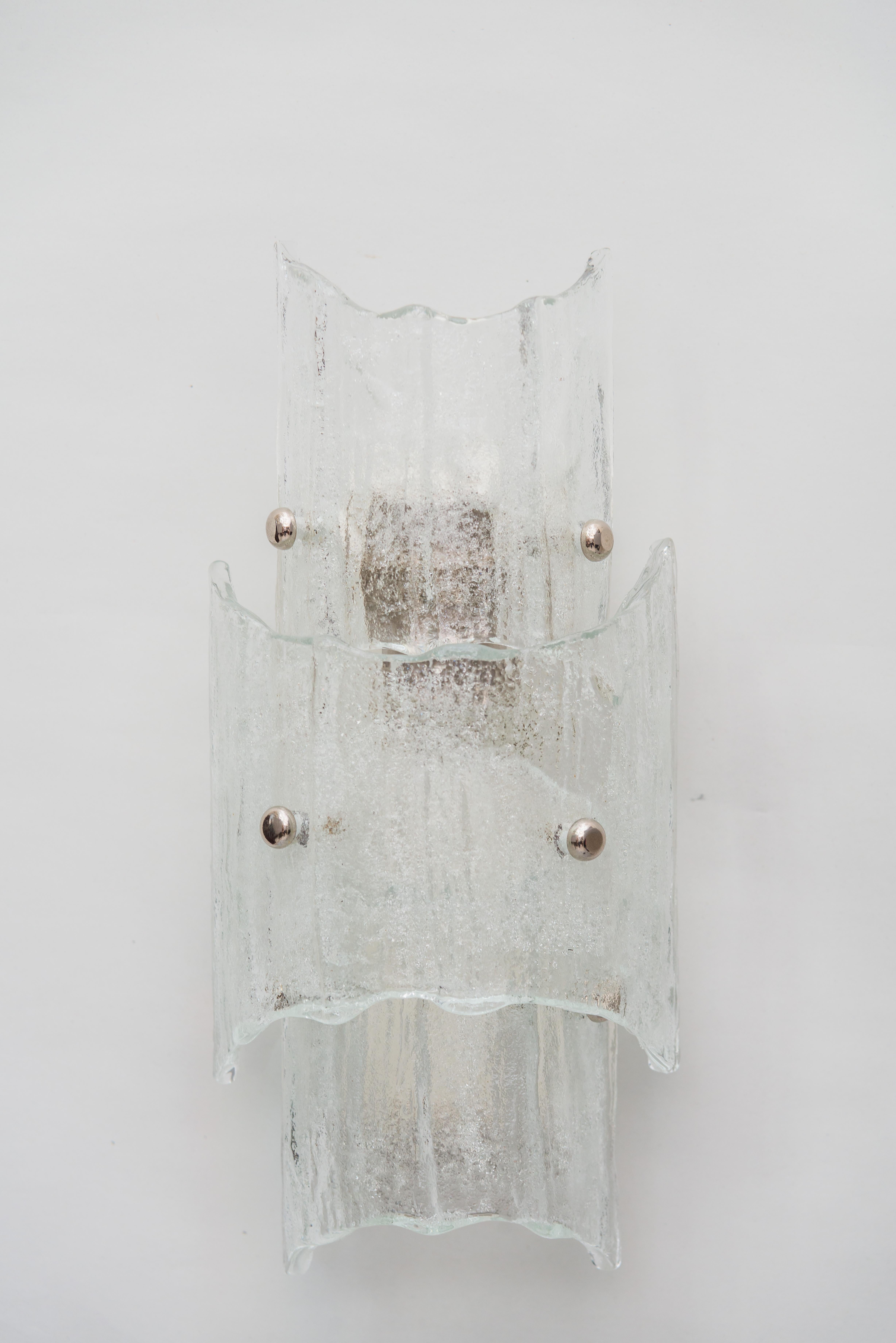 Two J. T Kalmar Ice Glass Sconces, circa 1950s In Good Condition For Sale In Wien, AT