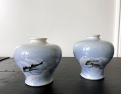 One of The Two Japanese Ceramic Vases Makuzu Kozan Meiji Period