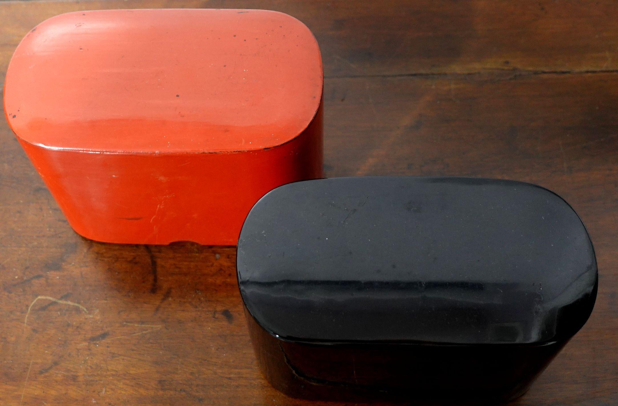 Two Japanese Lacquer Lunch Boxes In Good Condition For Sale In Norton, MA