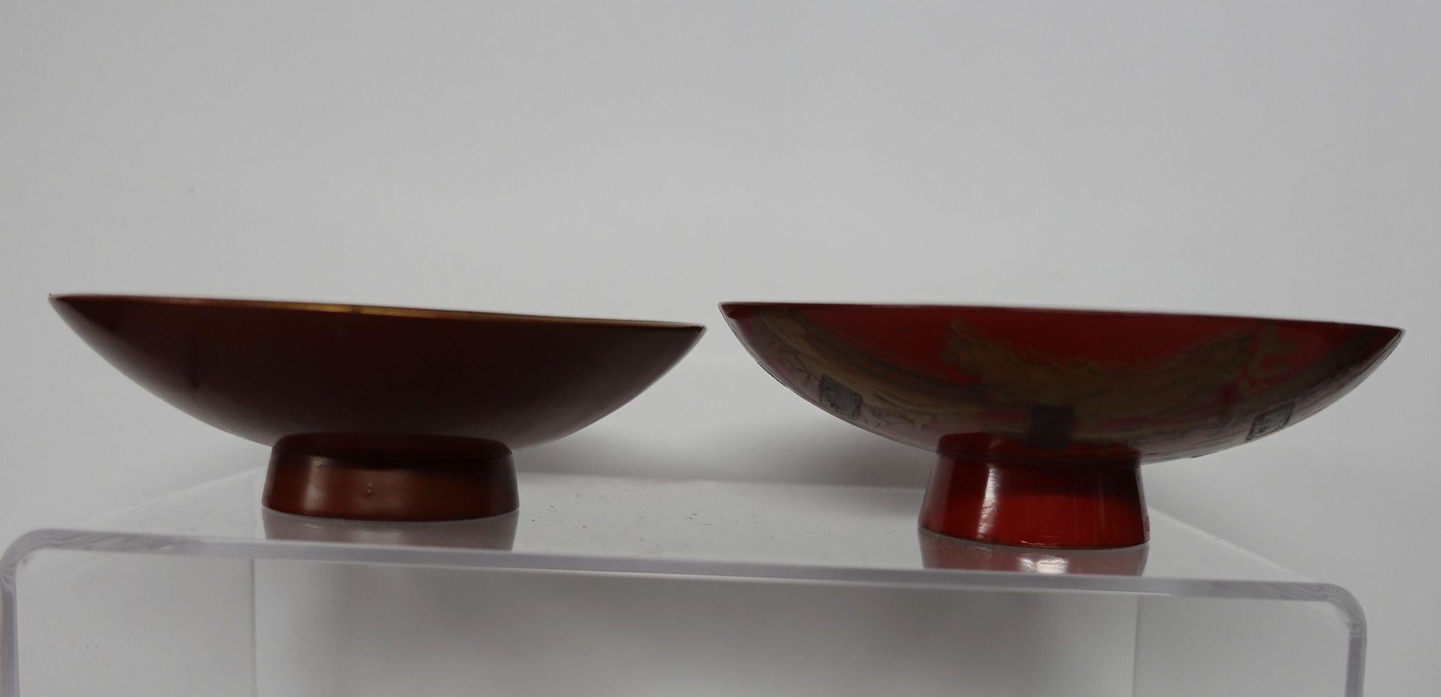 Two Japanese Lacquered Sake Cups Meiji Period In Good Condition For Sale In Norton, MA