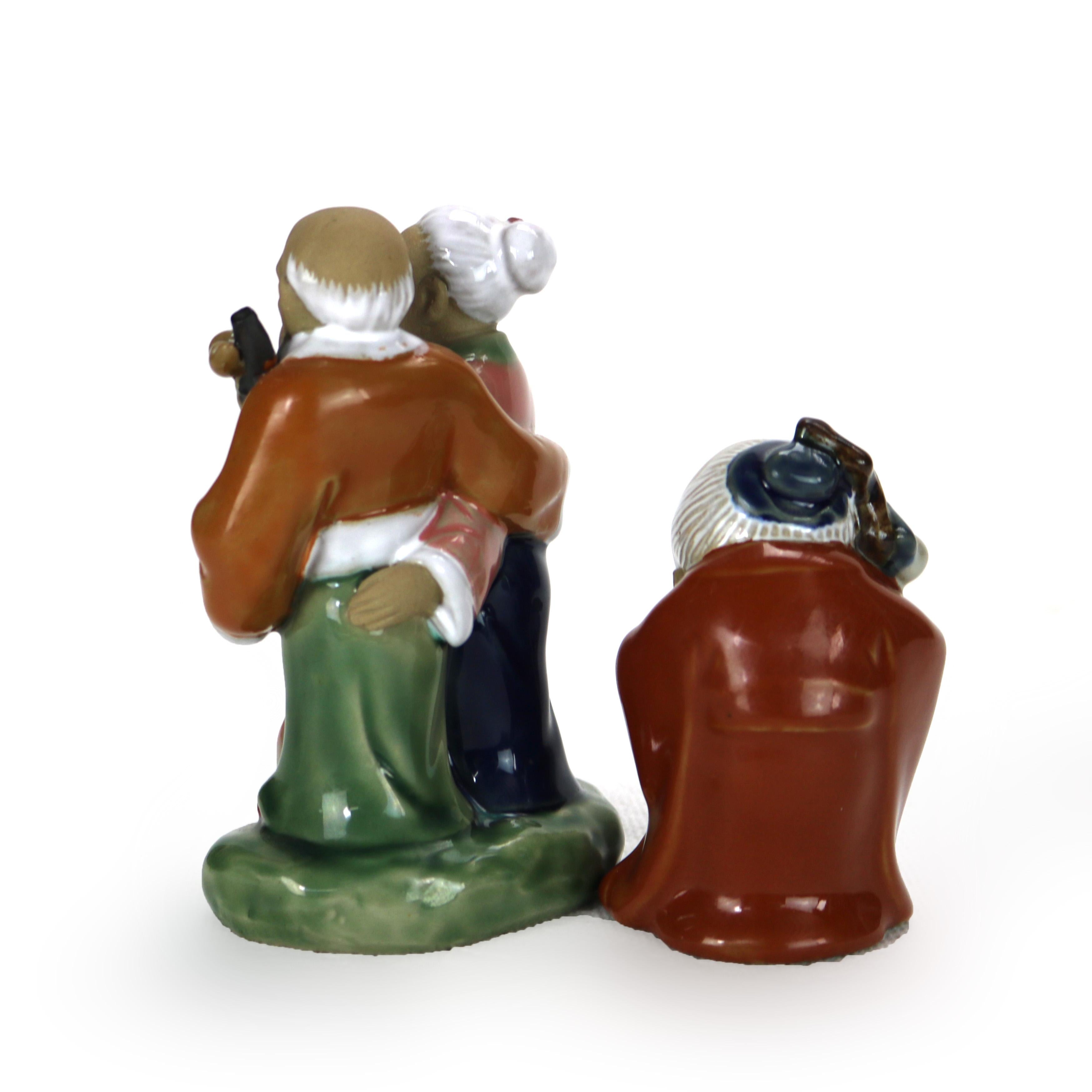 20th Century Two Japanese Pottery Figural Groups Signed 20thC For Sale