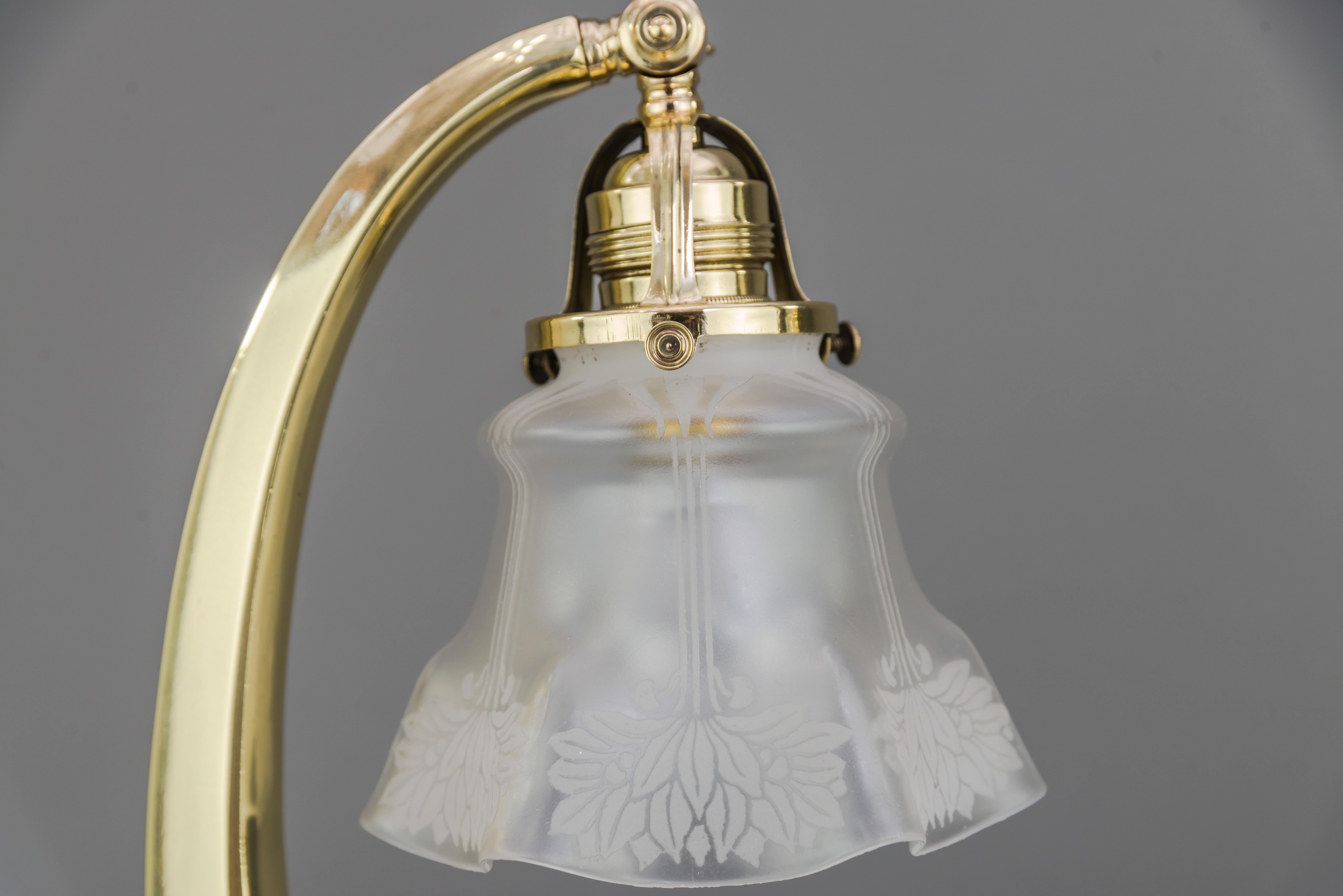 Two Jugendstil Table Lamps 1907 with Original Glas Shades For Sale 5