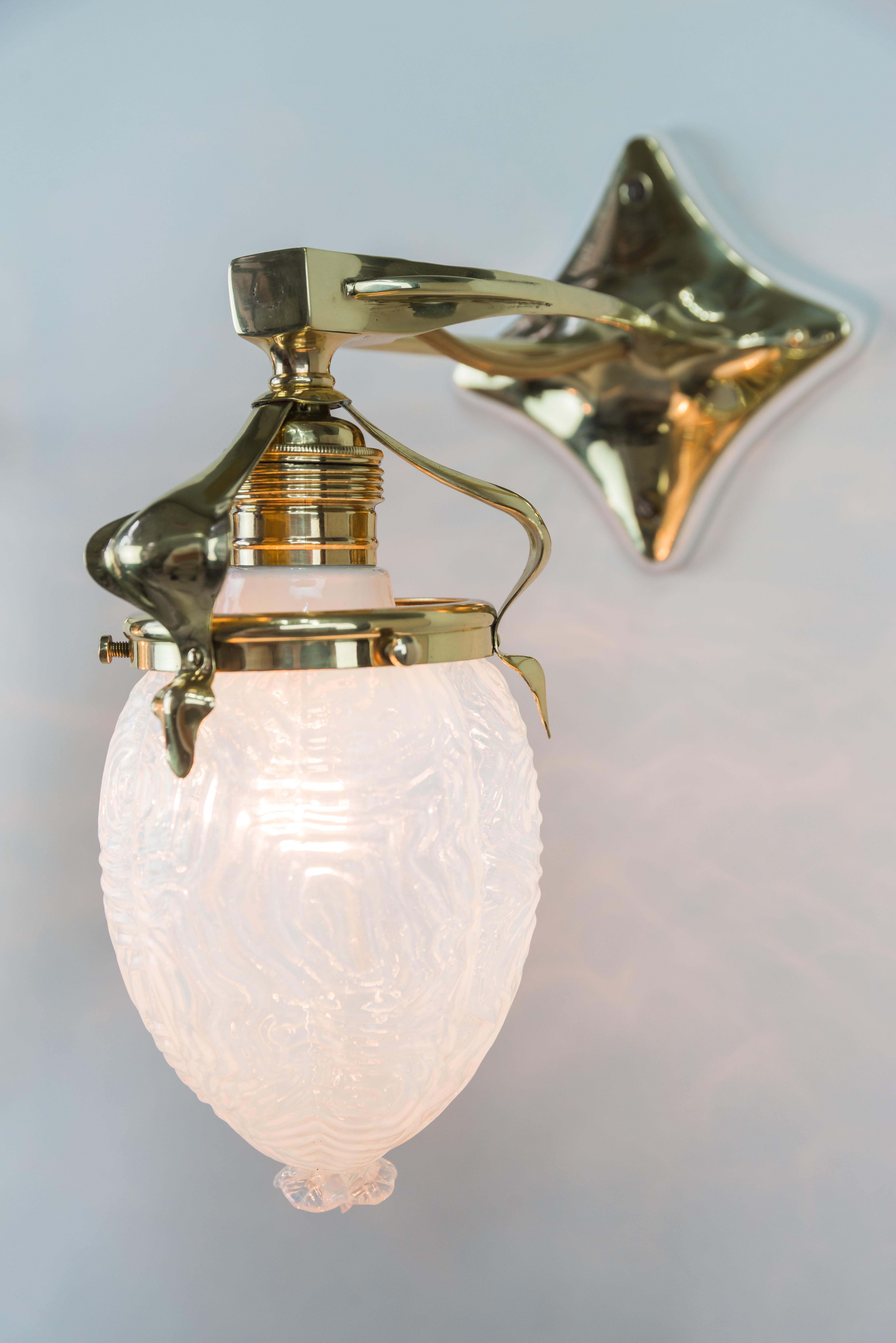 Two Jugendstil Wall Lamps circa 1908 with Original Opaline Glass Shades 4